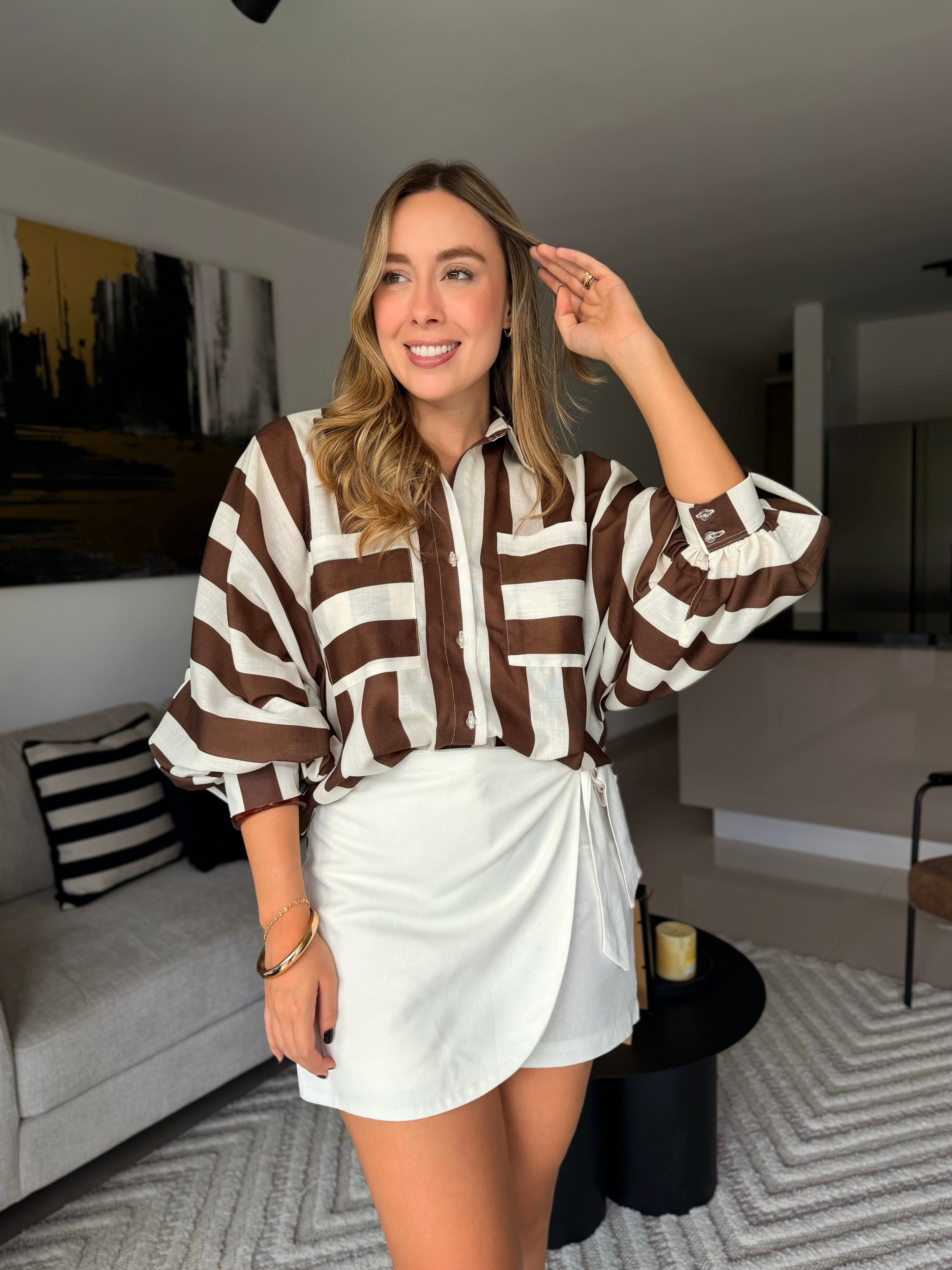 BLUSA BALINO RAYAS CAFÉ