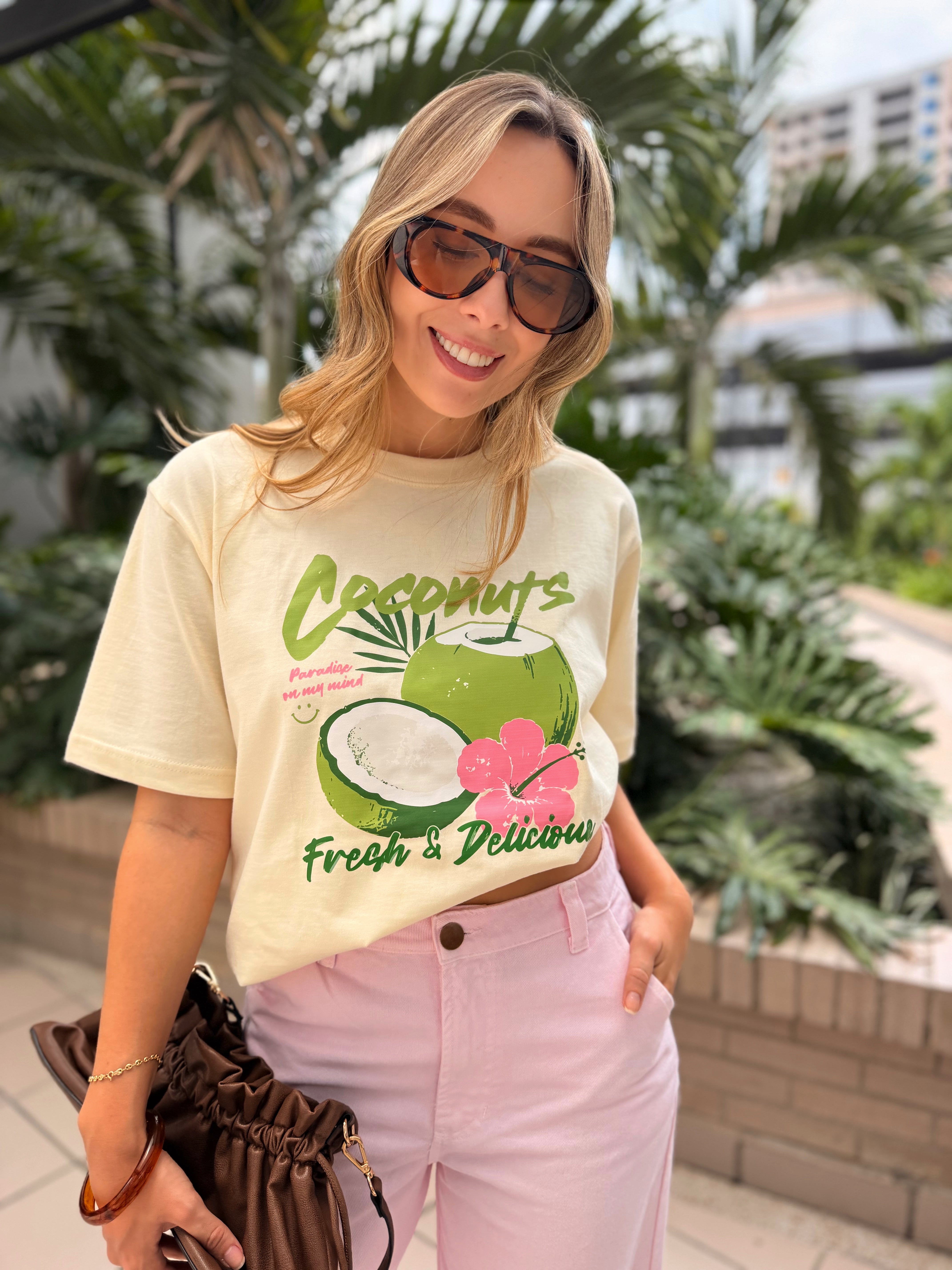 CAMISETA COCONUTS