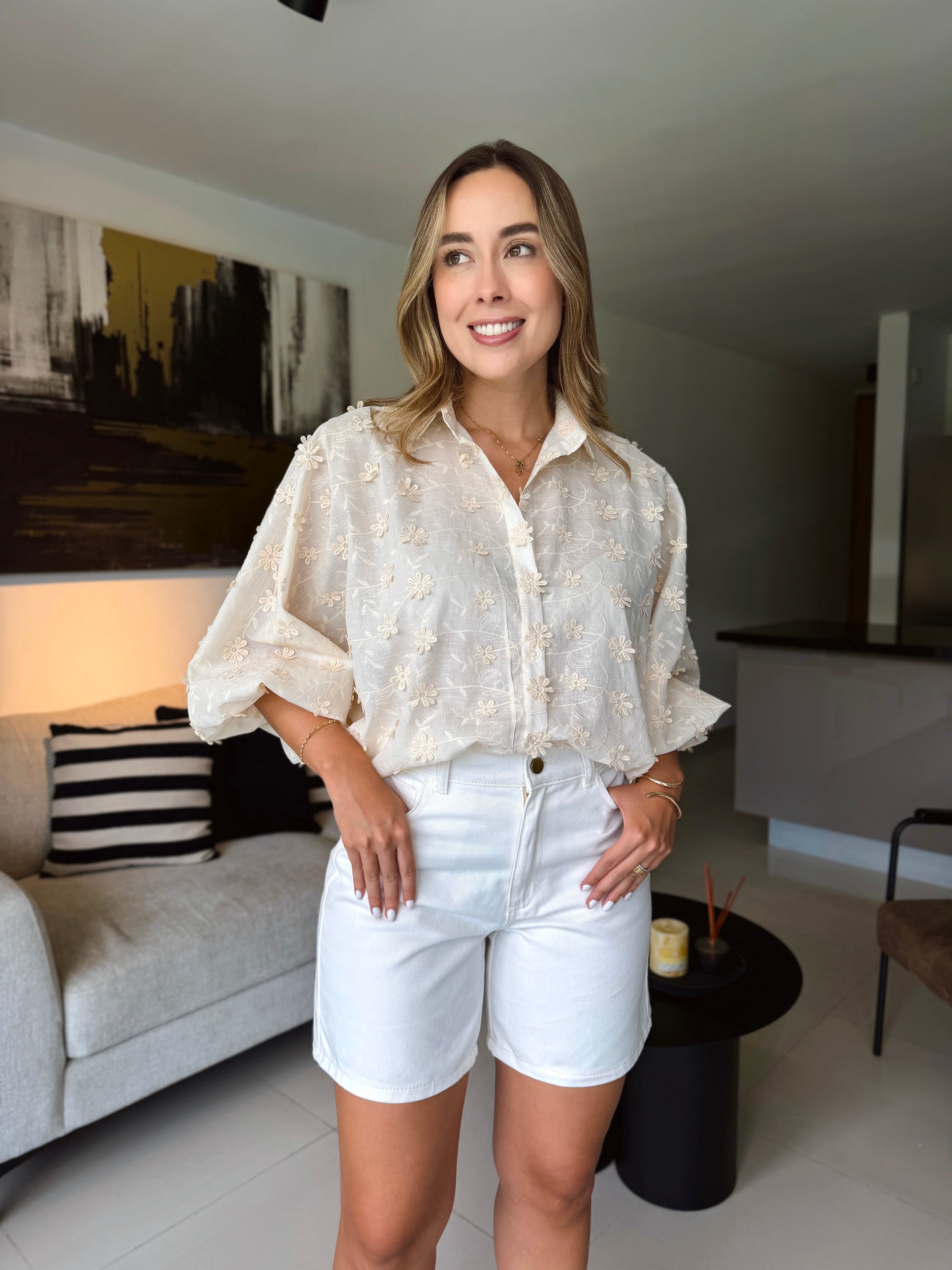 BLUSA GEORGINA OJALILLO 3D MARFIL