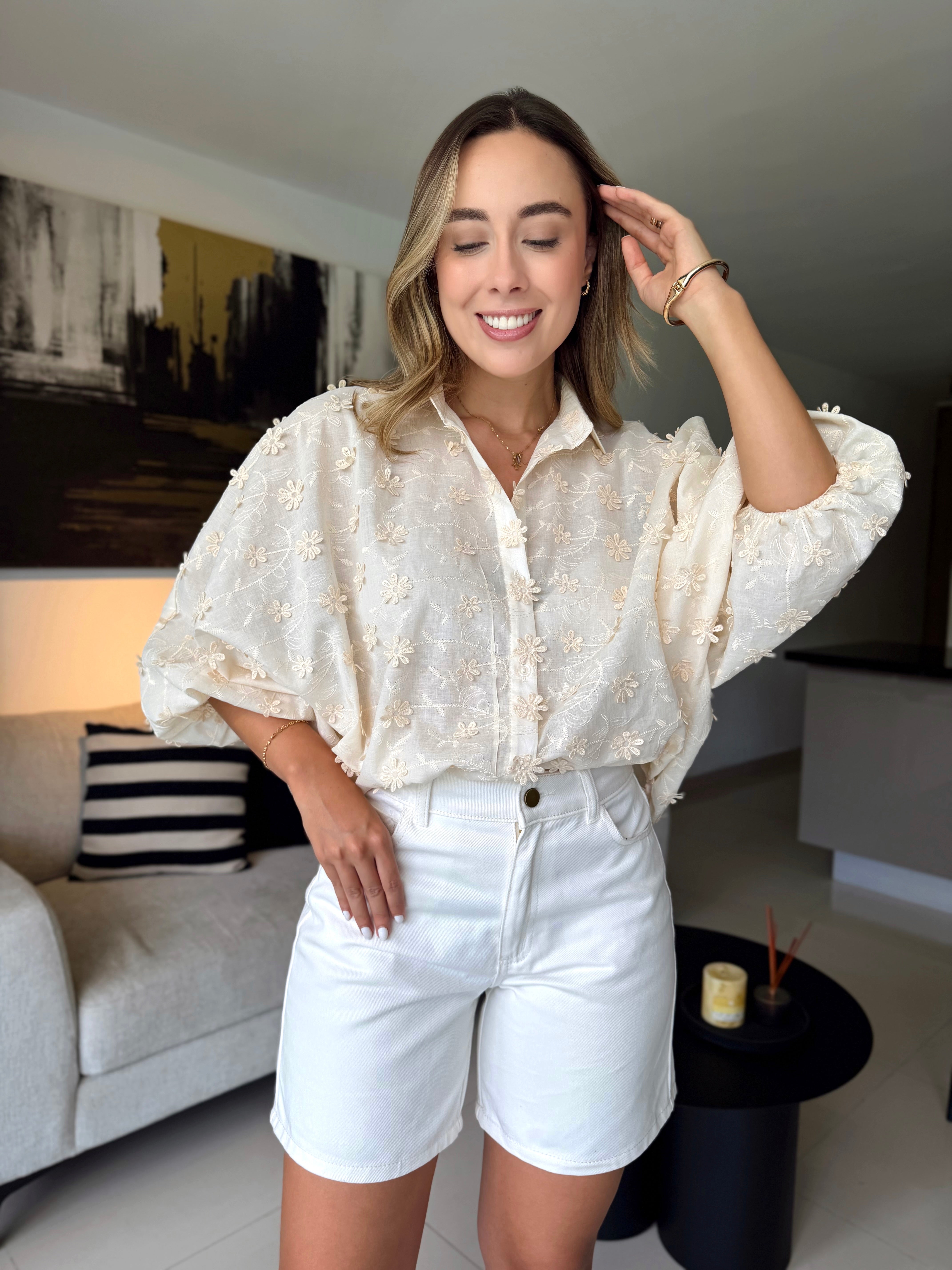 BLUSA GEORGINA OJALILLO 3D MARFIL