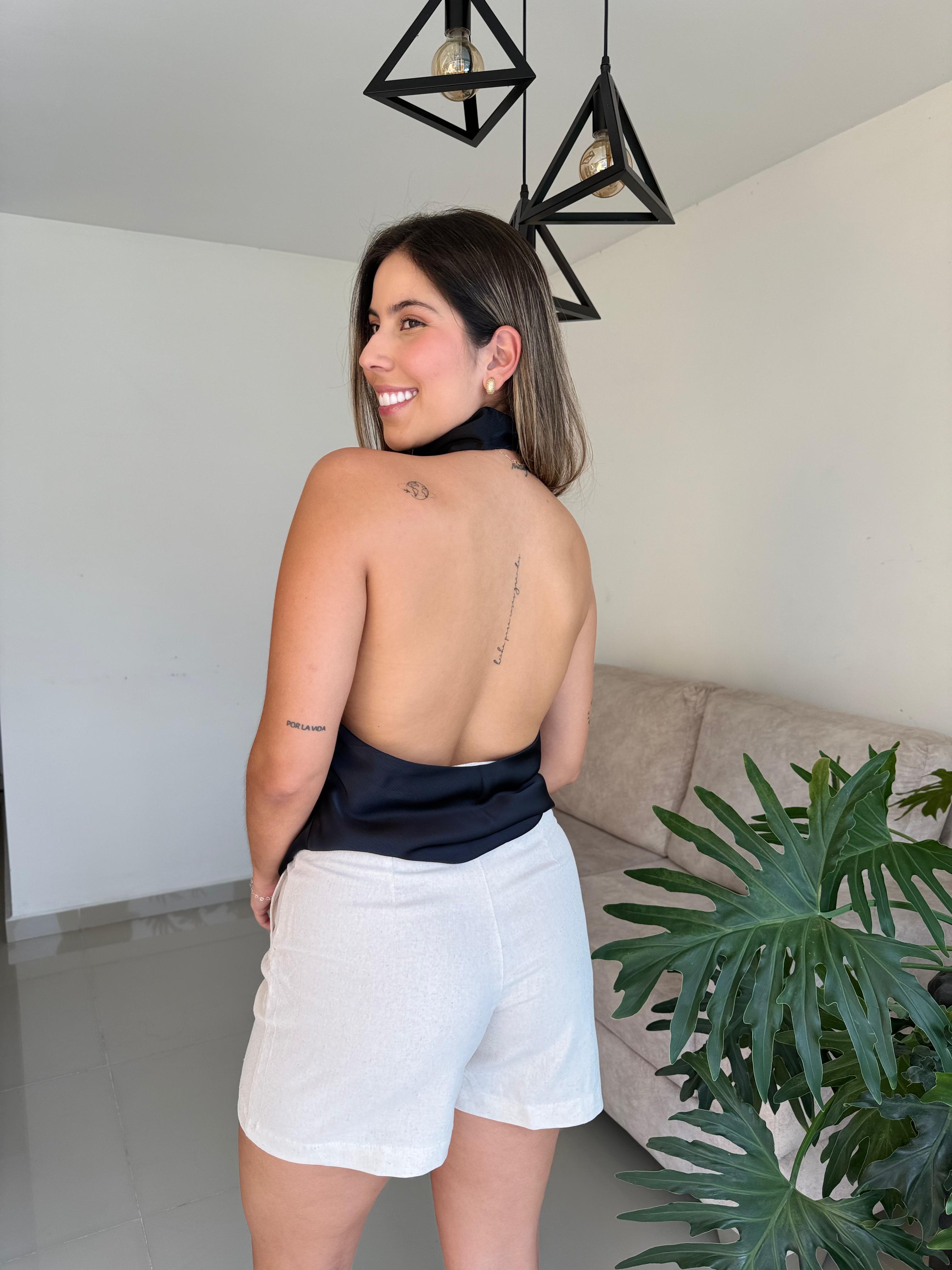 BLUSA CANCÚN NEGRA
