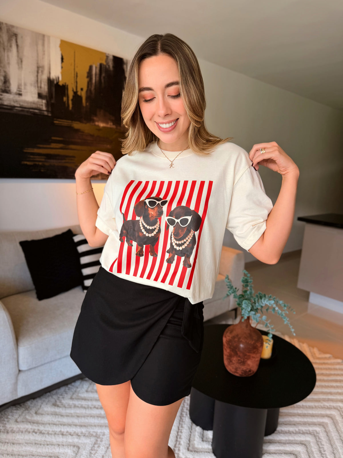 CAMISETA SALCHICHA RAYAS ROJA