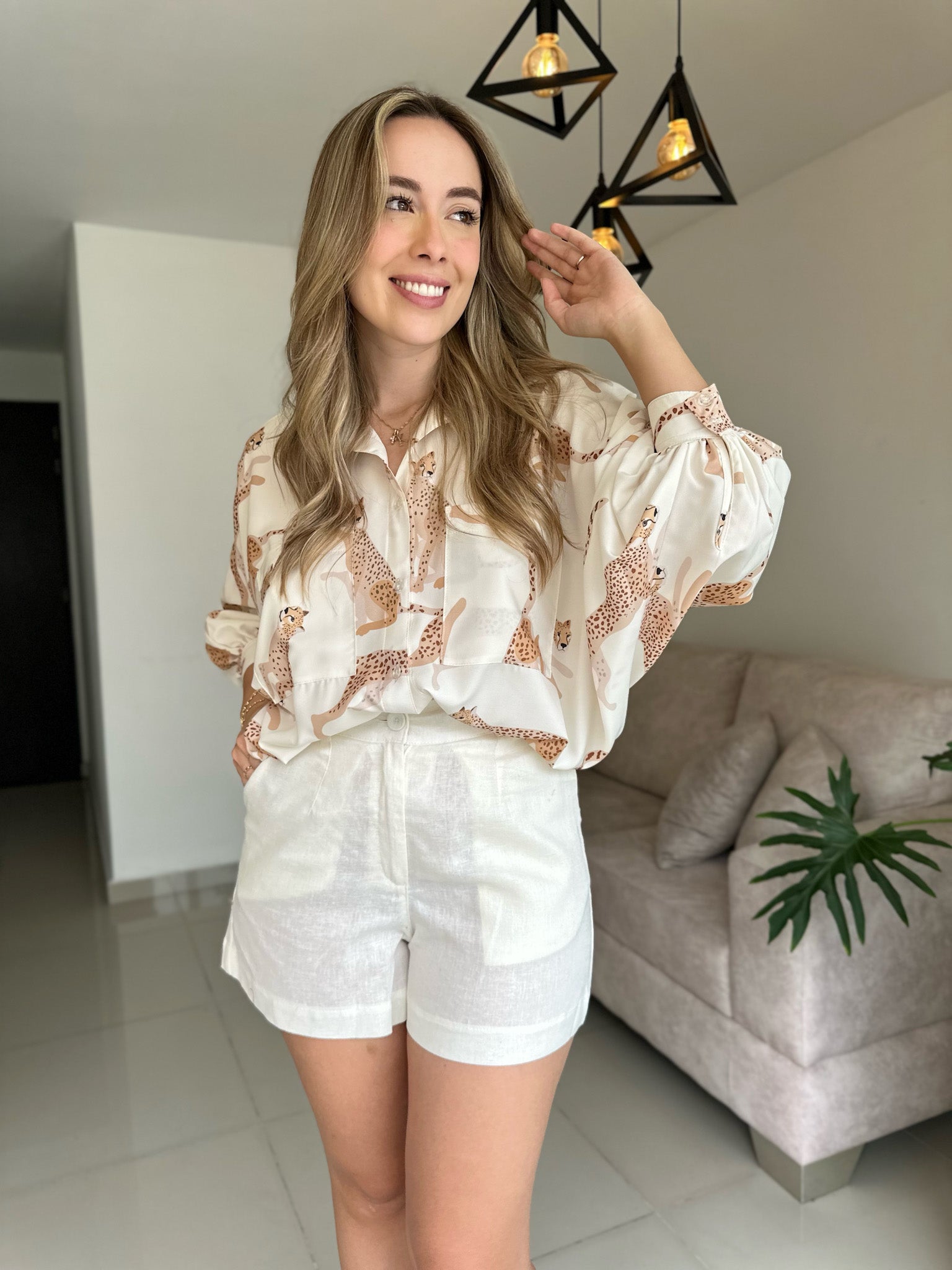 BLUSA BALI PRINT LEOPARDOS BEIGE