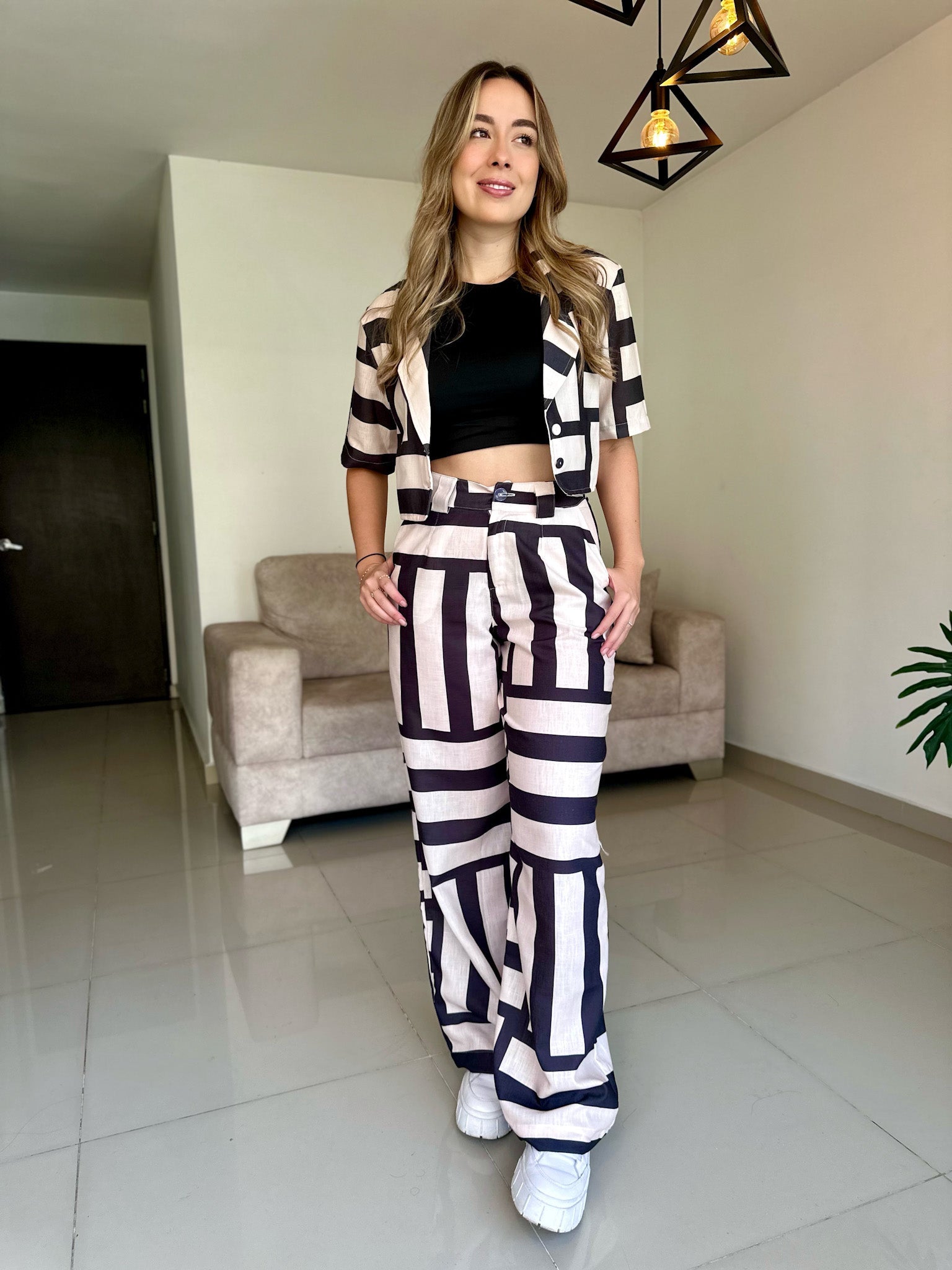 CHALECO CUBA PALO ROSA-NEG