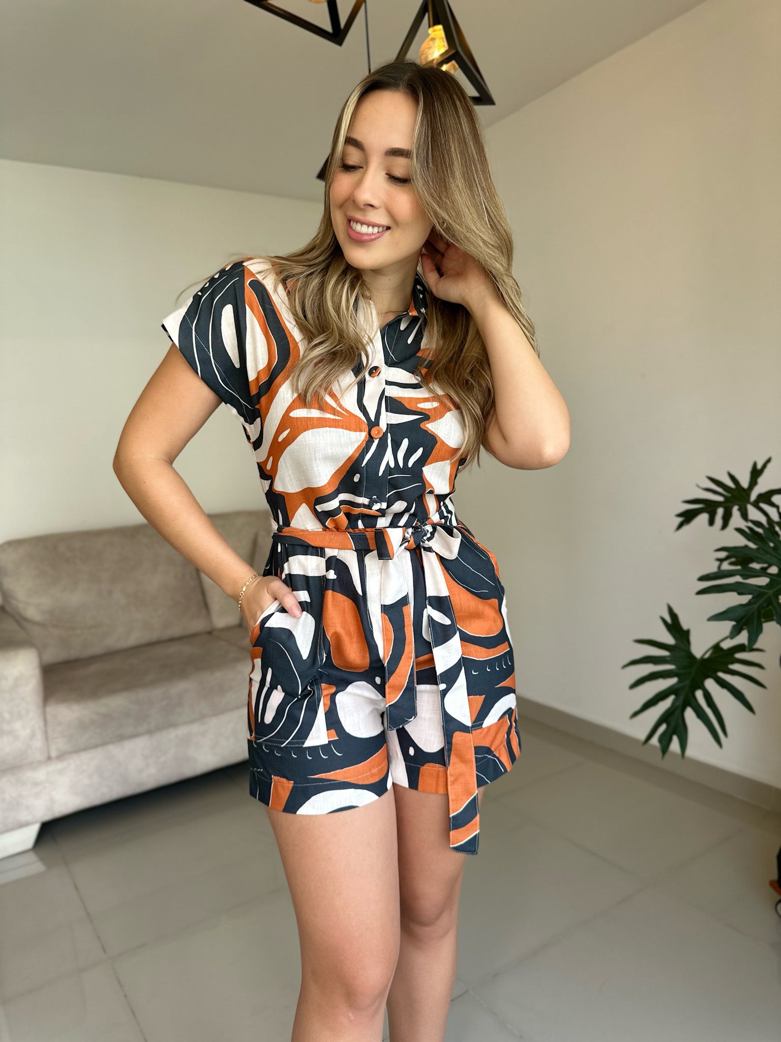 ENTERIZO CAIRO PRINT NEGRO-NARANJA