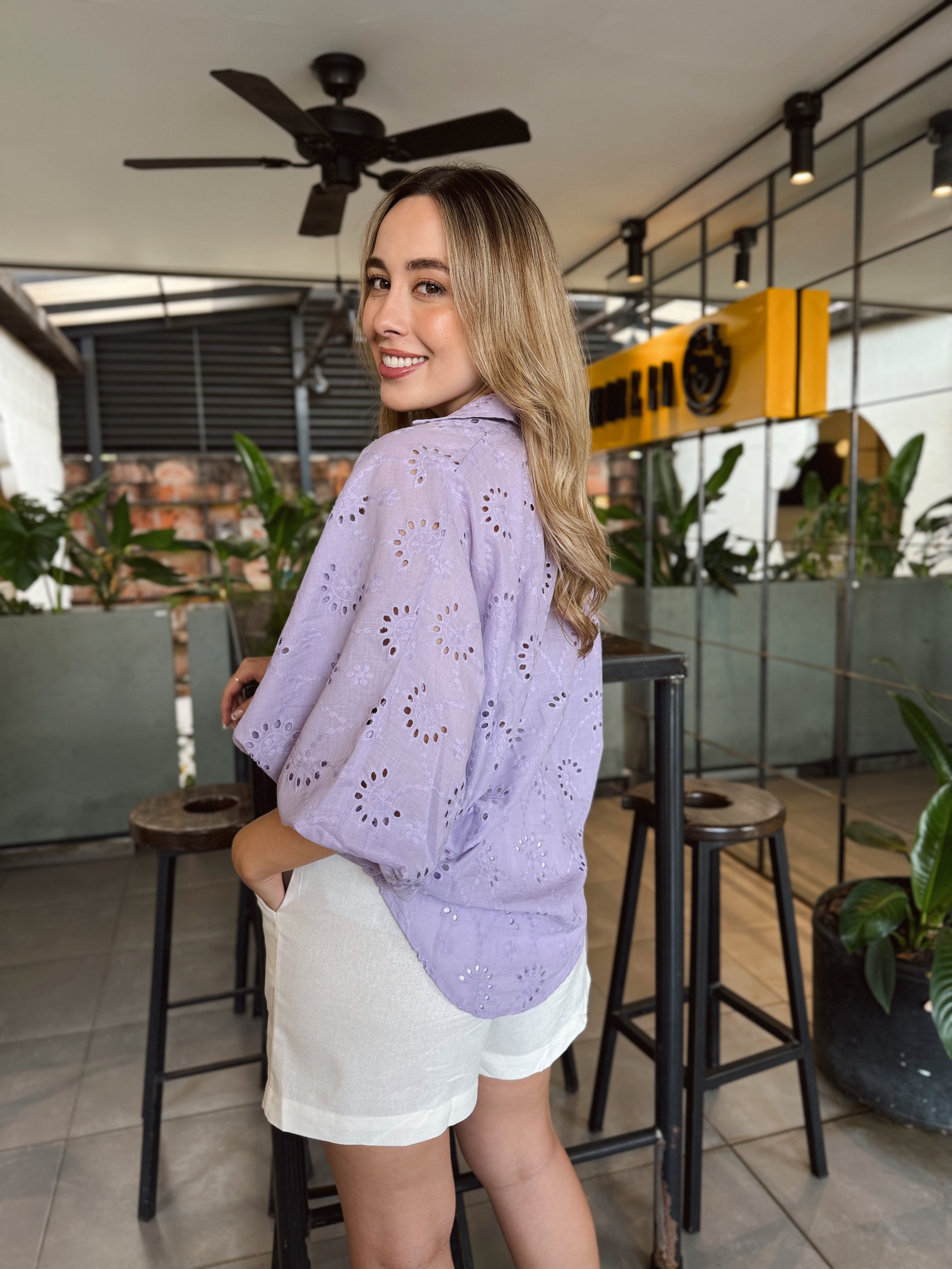 BLUSA GEORGINA OJALILLO PEQUEÑO LILA