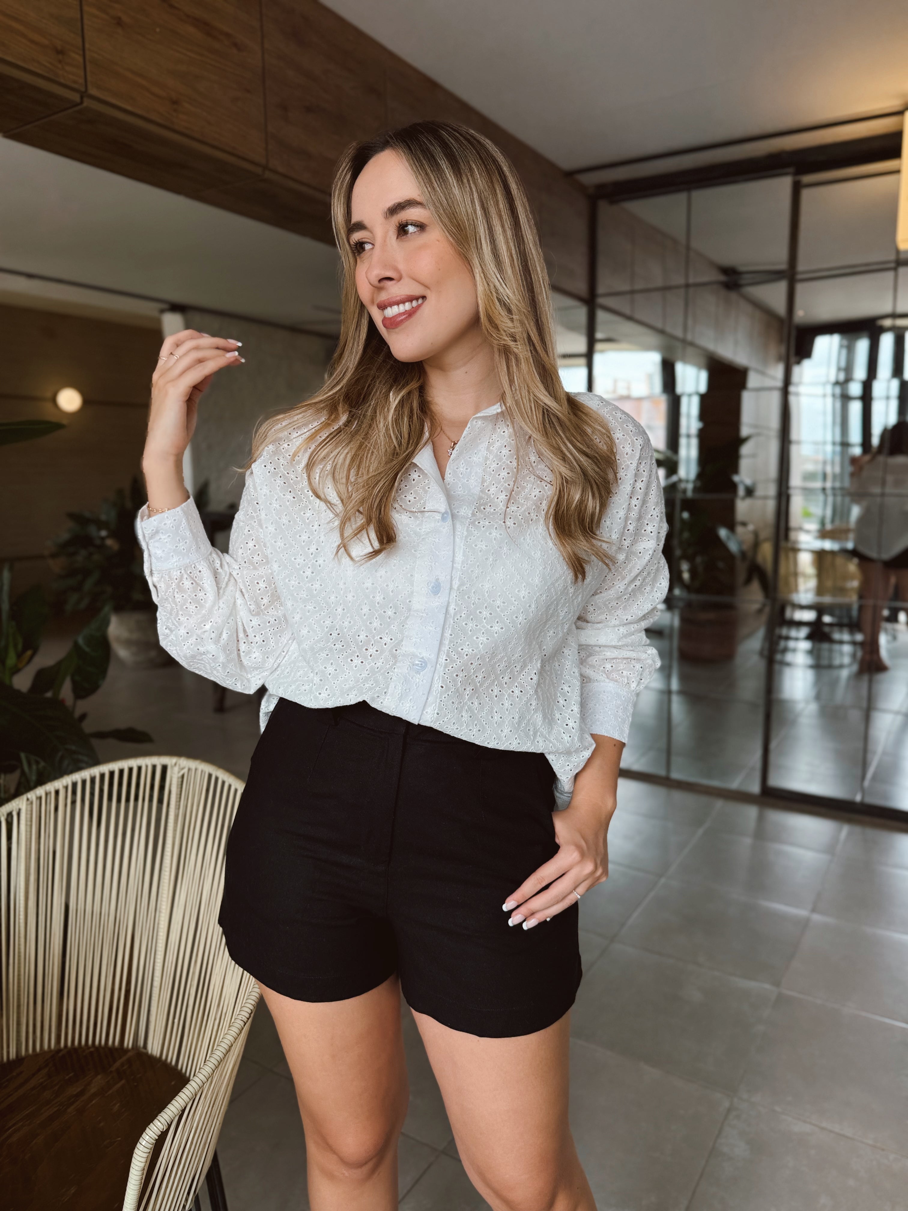 BLUSA PALERMO OJALILLO PEQUEÑO BLANCO