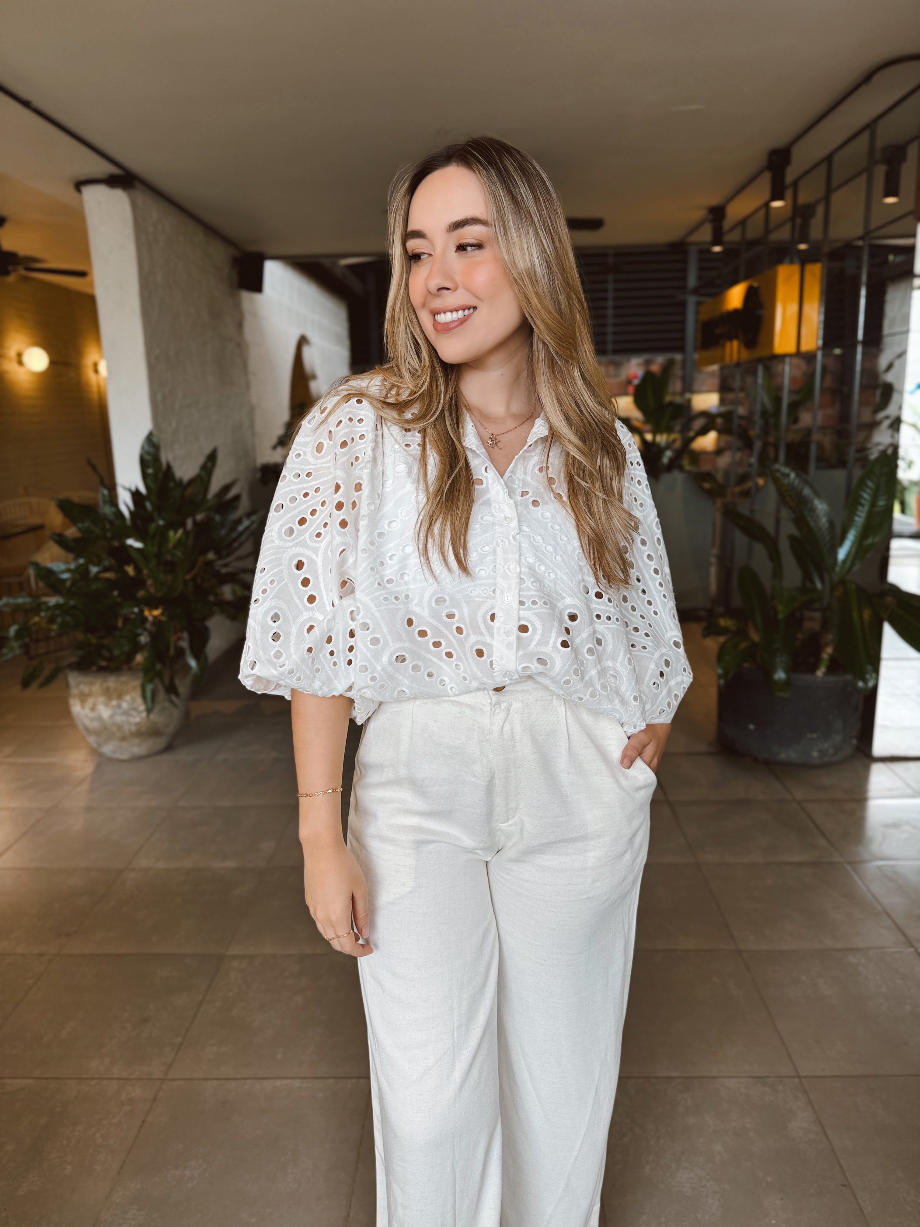 BLUSA GEORGINA OJALILLO GRANDE MARFIL