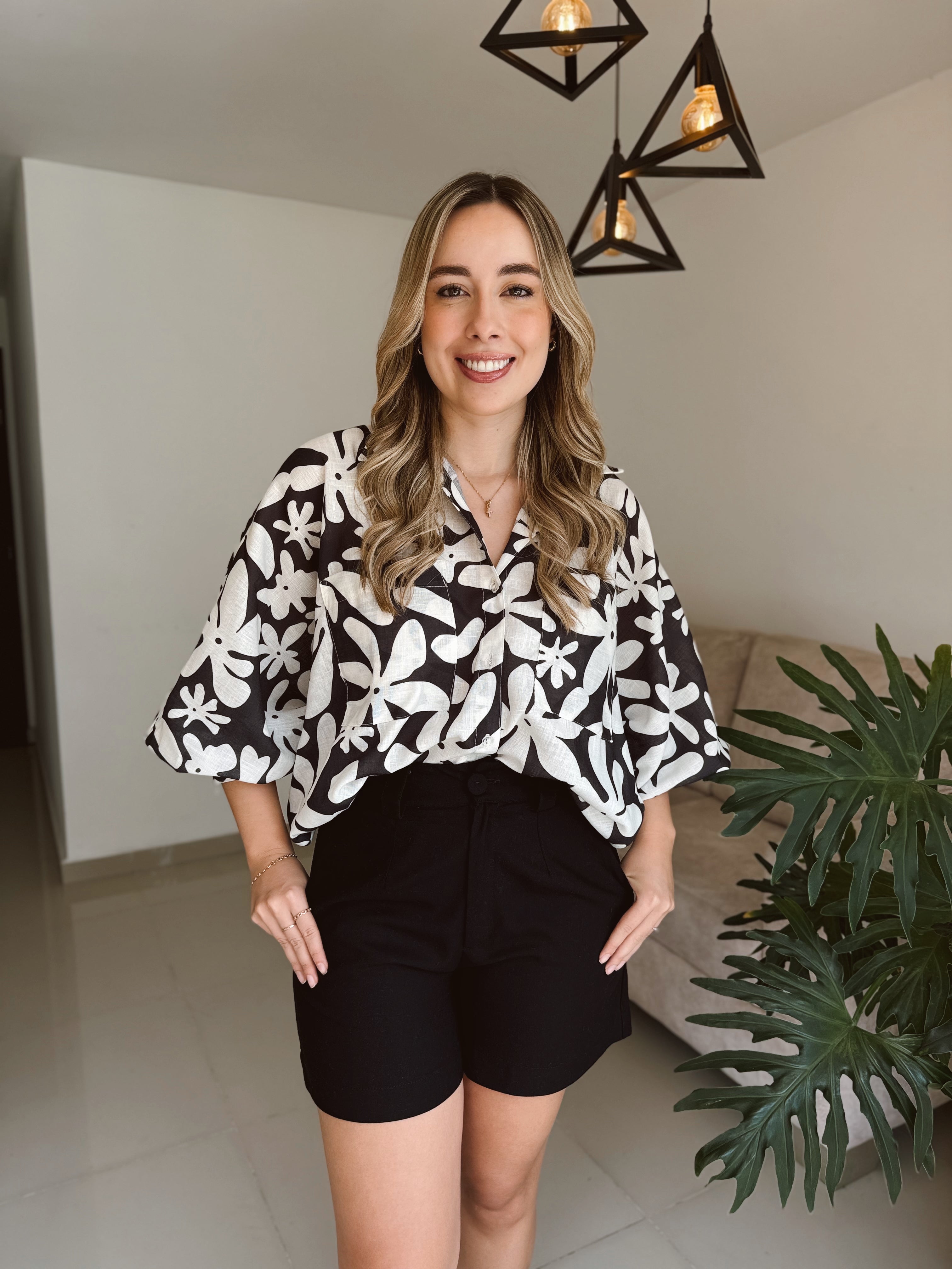 BLUSA BALI PRINT FLOR BLANCA