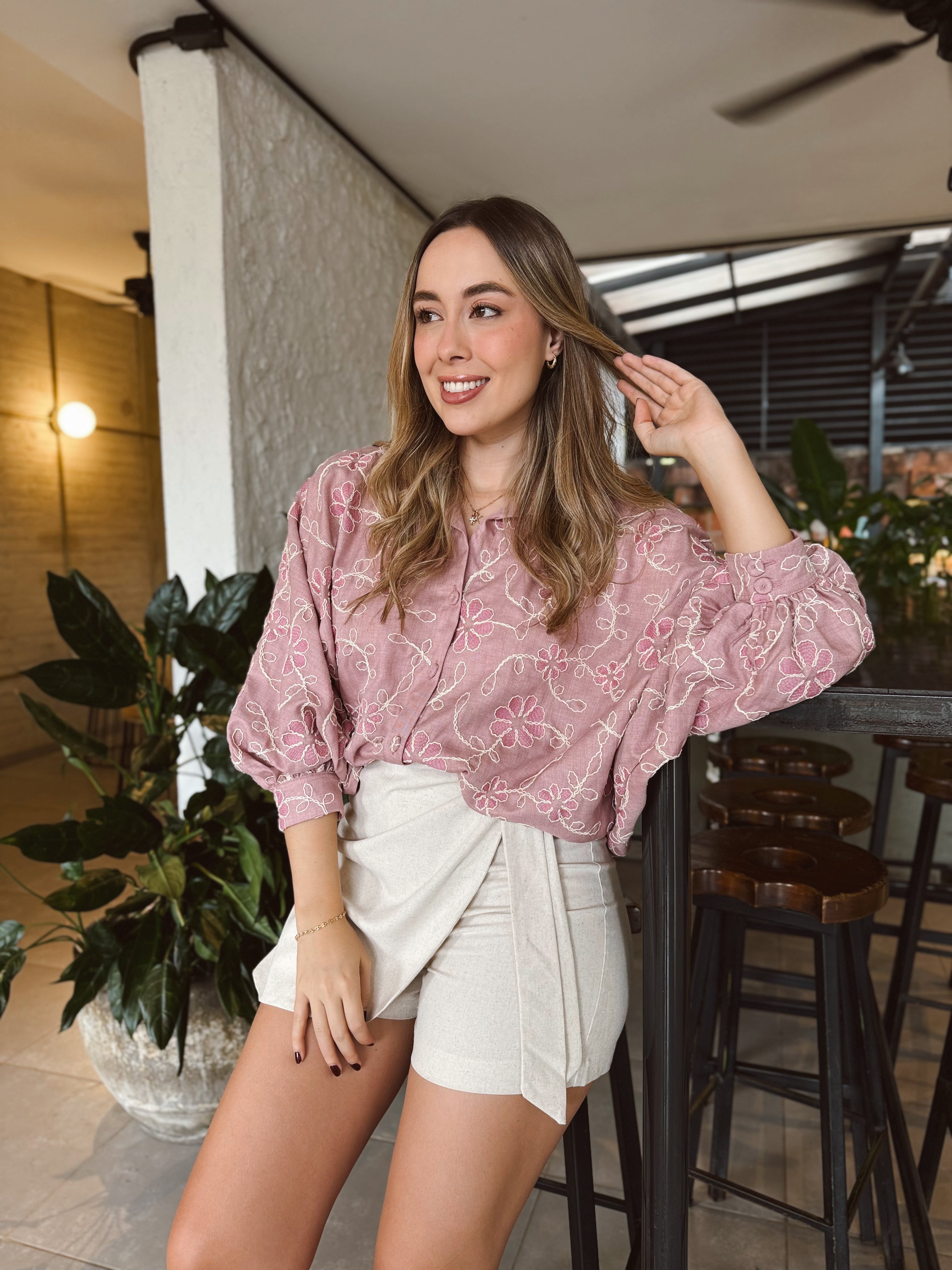 BLUSA MARTINA BORDADO PALO DE ROSA