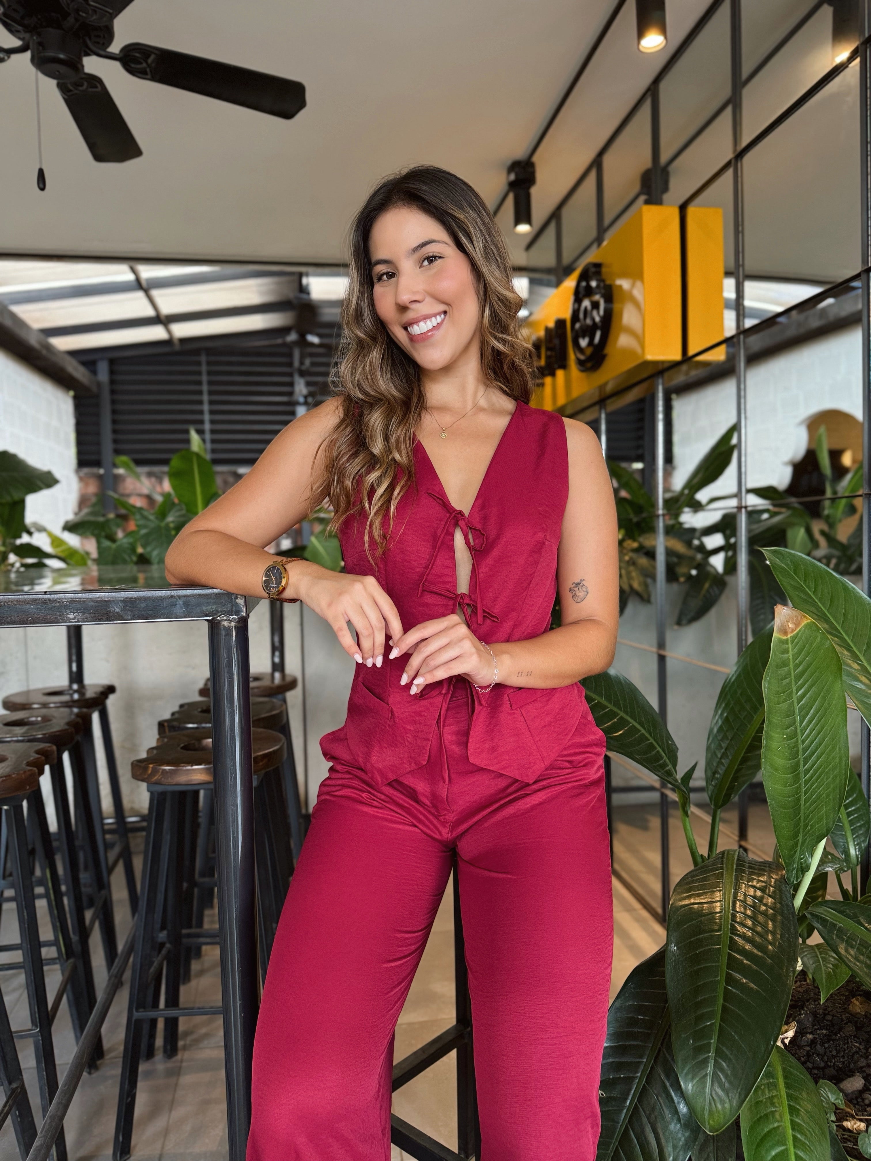 SET LOLITA UNICOLOR VINO