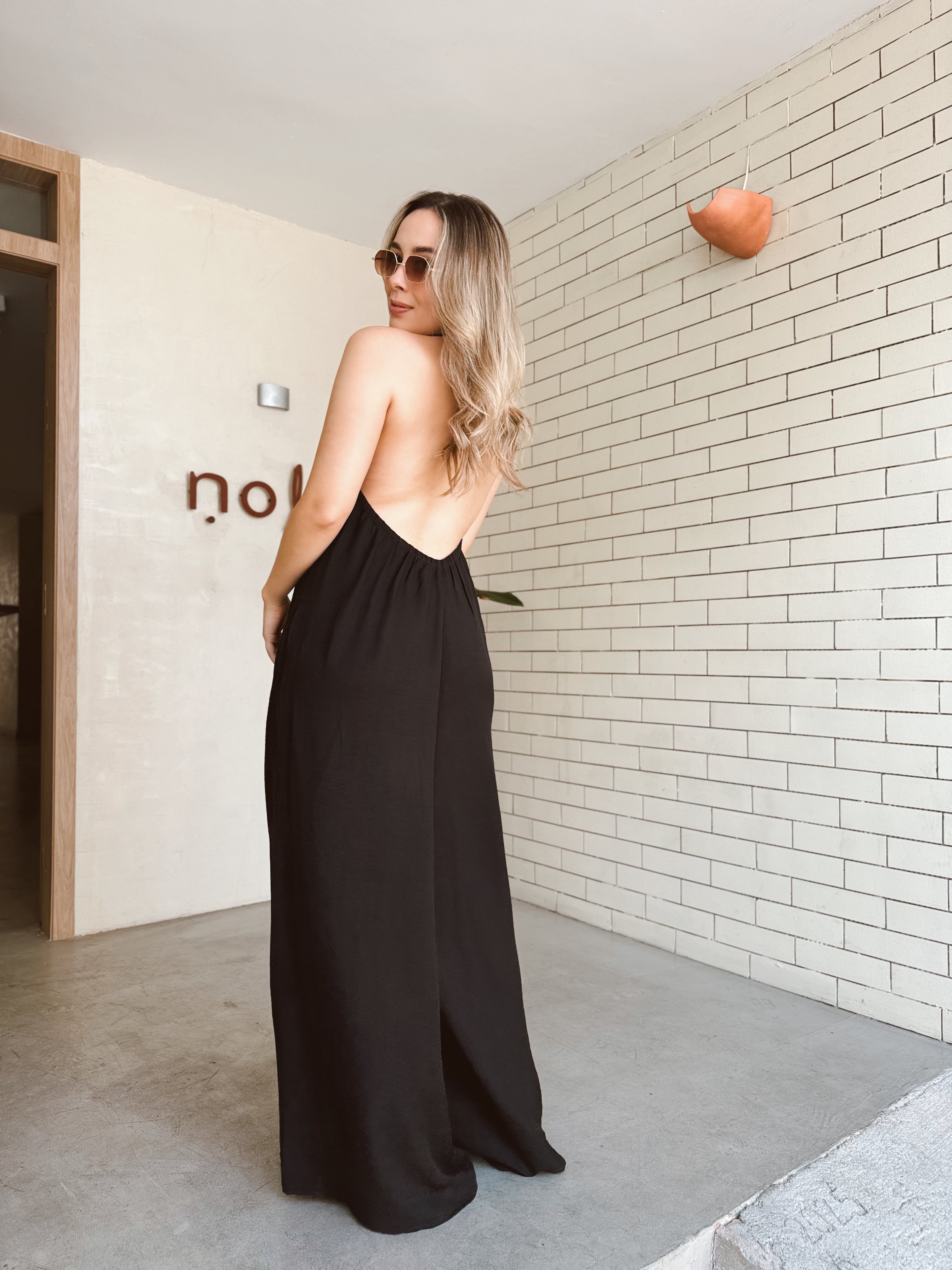 ENTERIZO FILIPINAS NEGRO