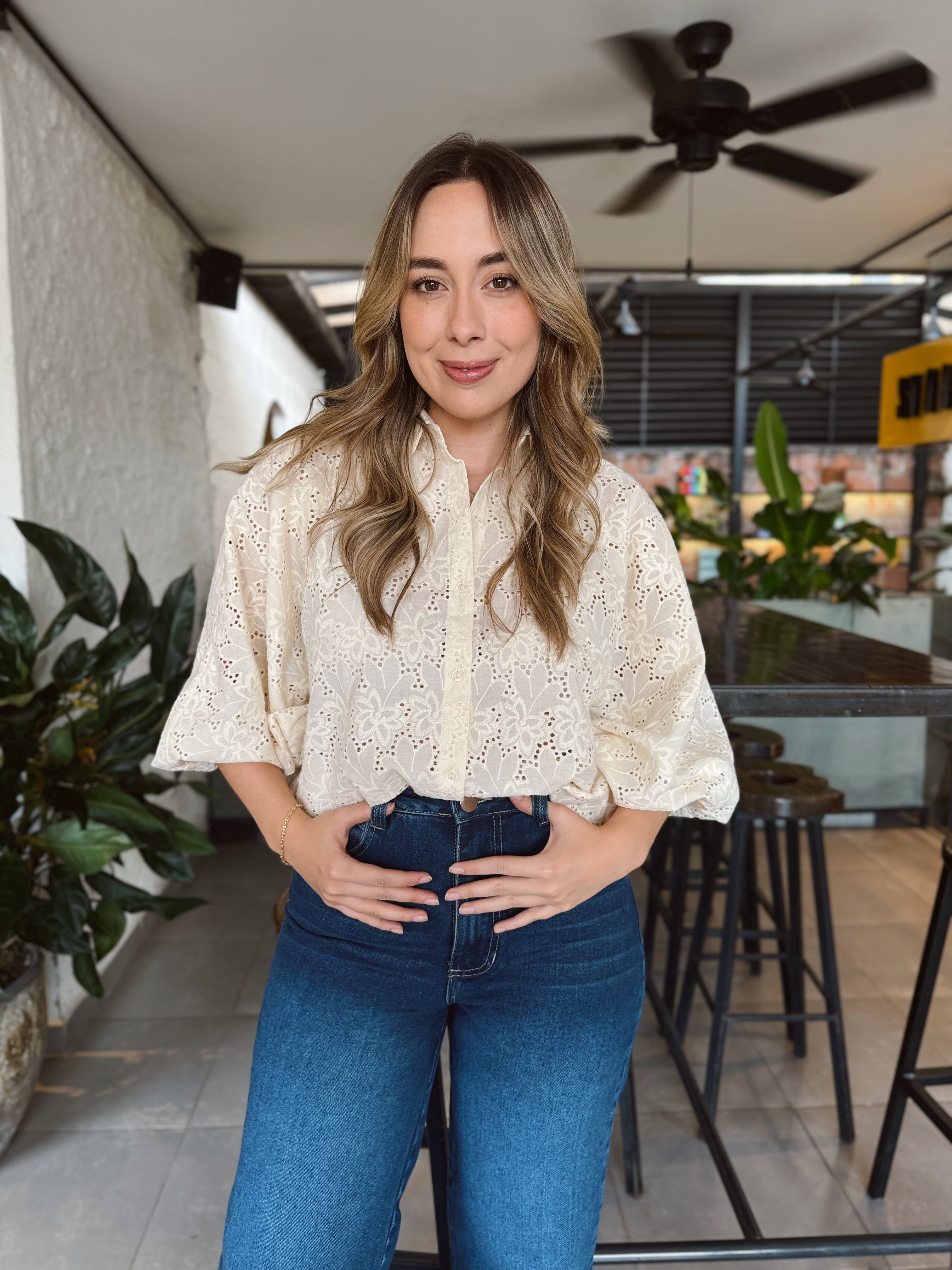 BLUSA GEORGINA OJALILLO BUTTERCREAM