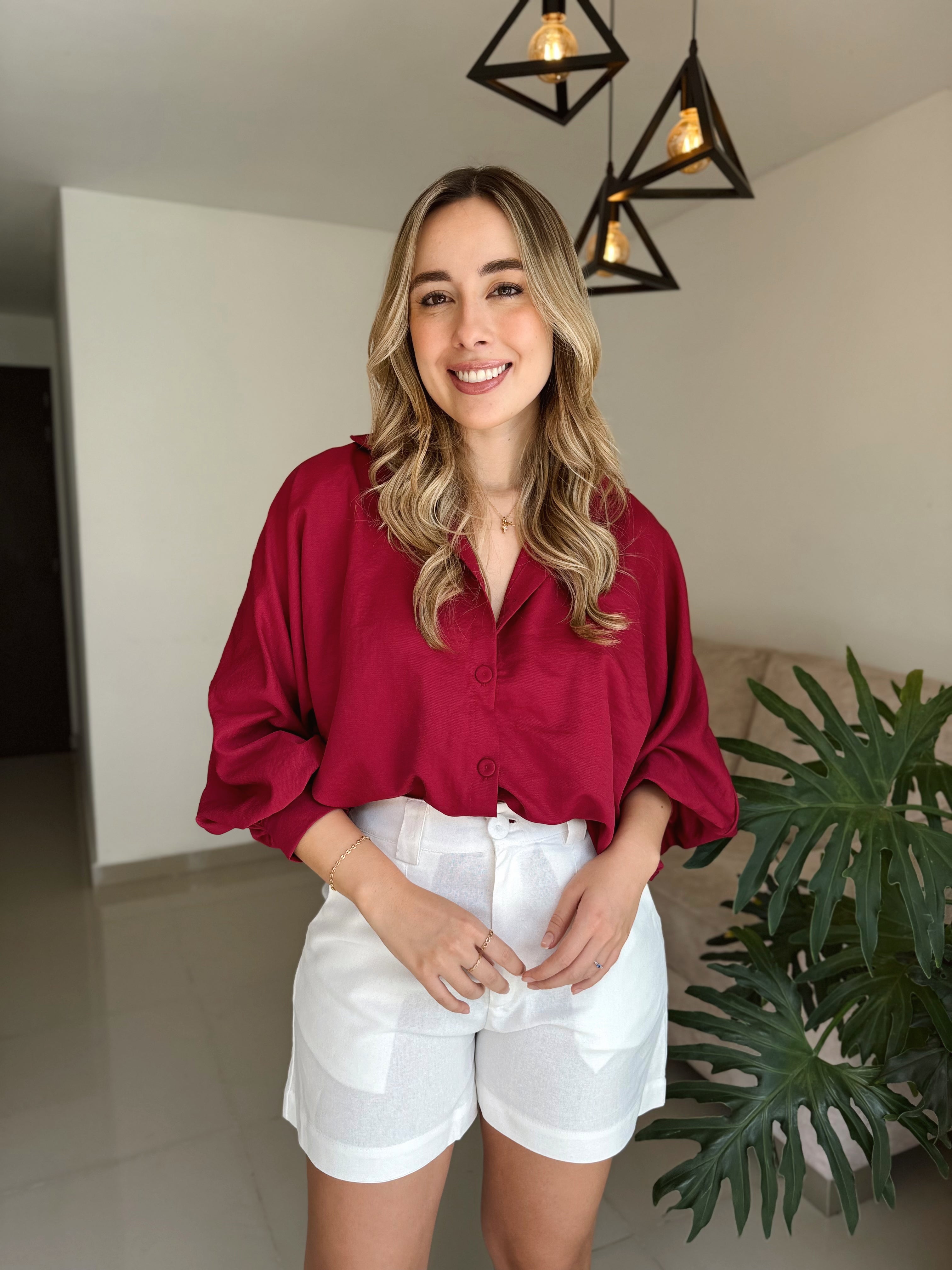 BLUSA MARTINA UNICOLOR VINOTINTO