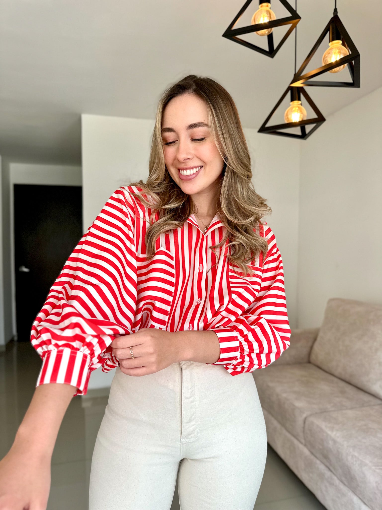 BLUSA BALI PRINT RAYAS BLANCO-ROJO