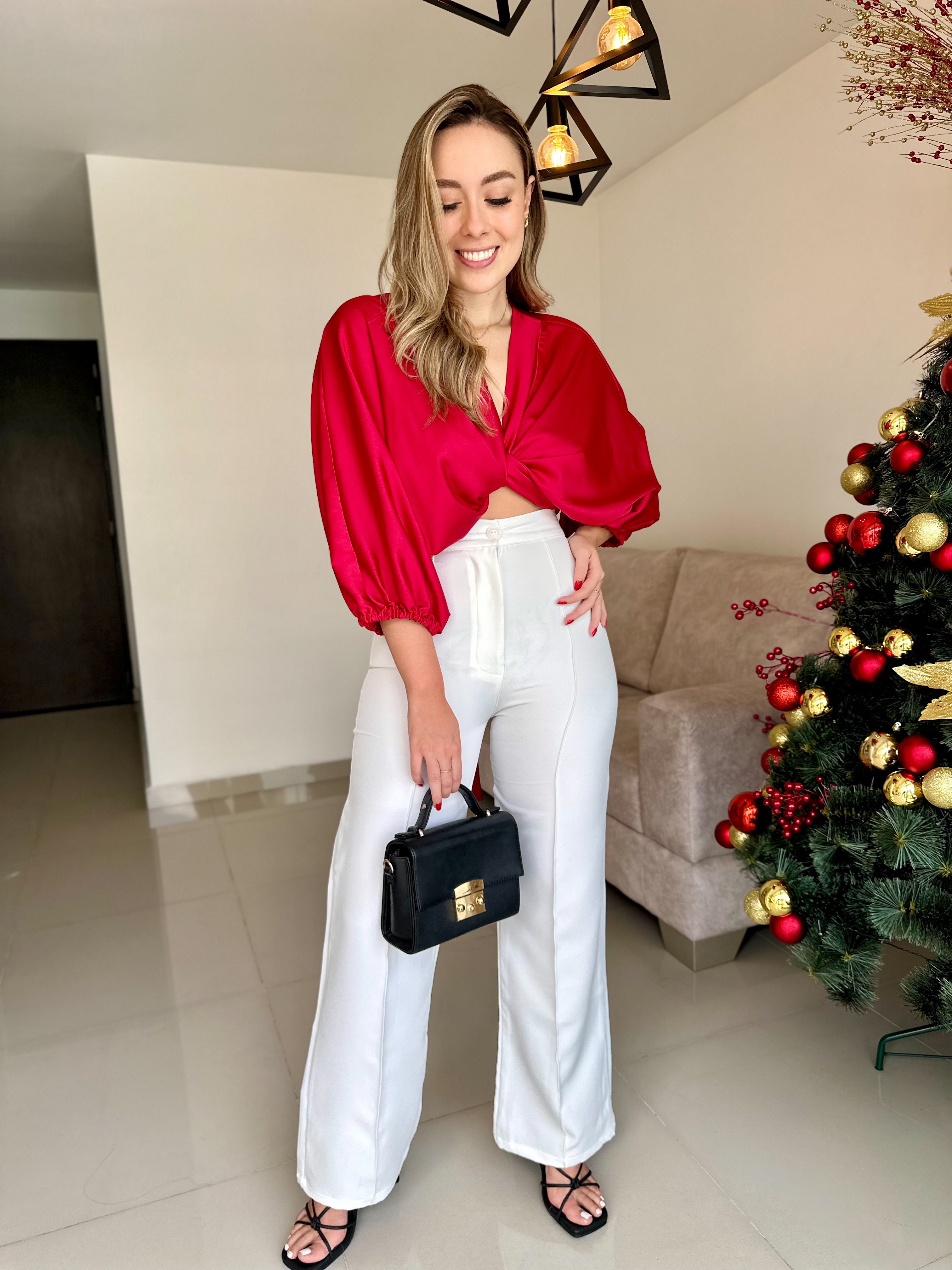 TOP MIA UNICOLOR ROJA BRILLANTE