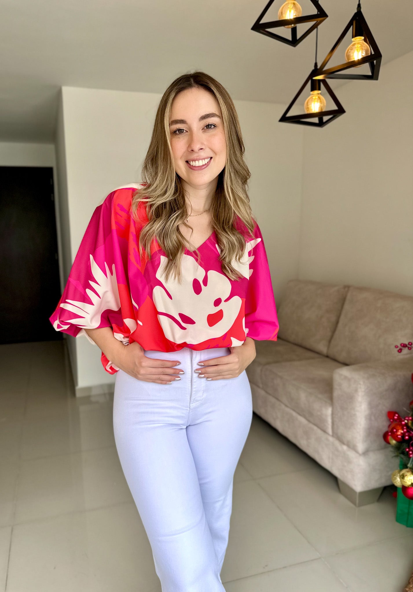 BLUSA CLOE PRINT FUCSIA- HOJA BLANCA