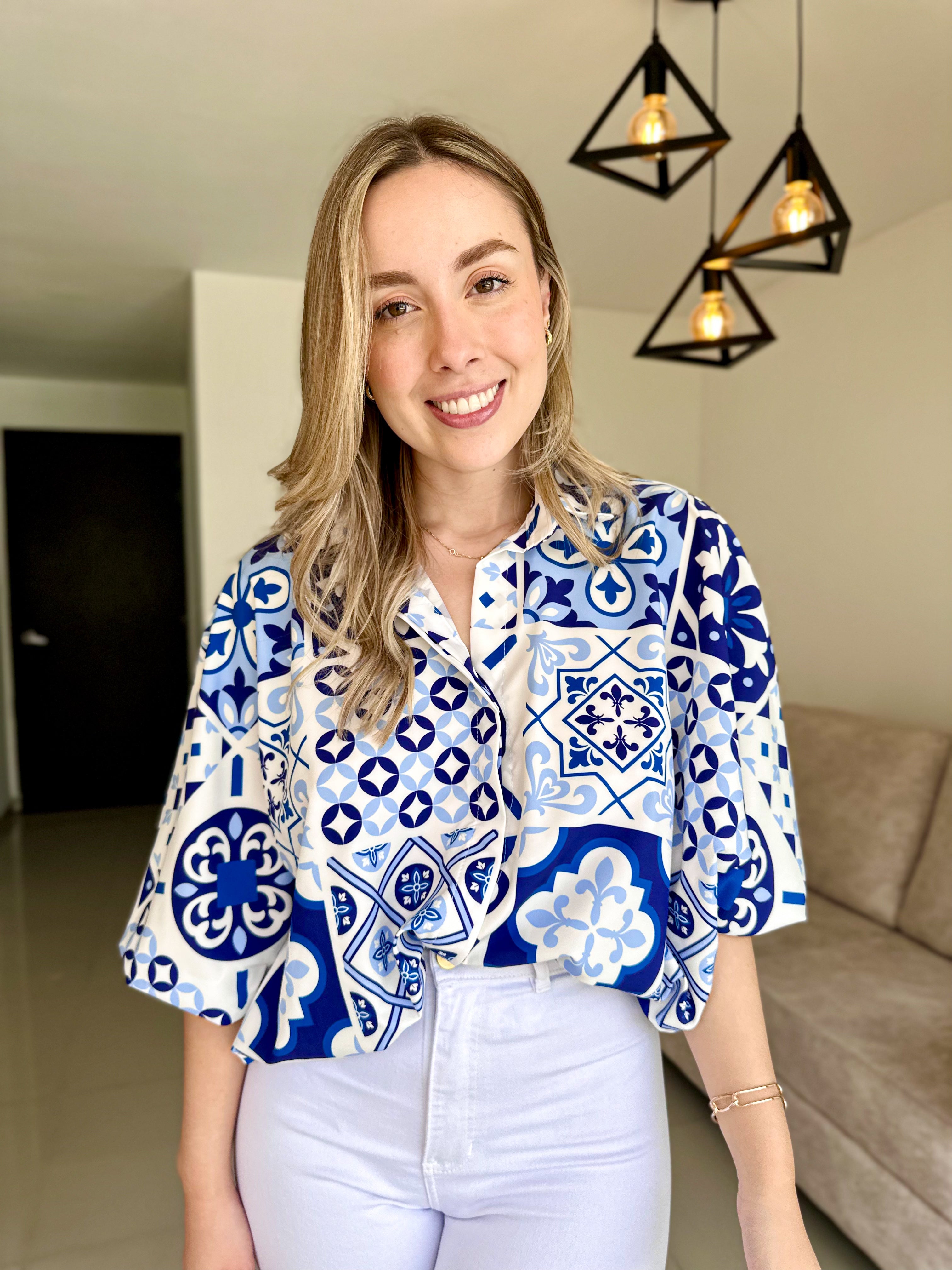 BLUSA GEORGINA PRINT AZUL-CELESTE