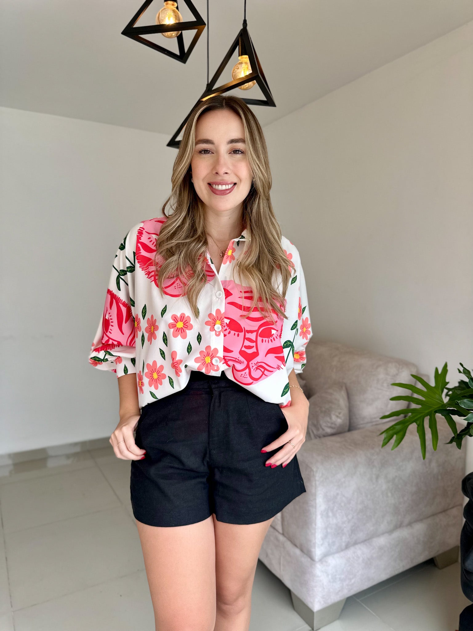 BLUSA MARTINA PRINT TIGRE ROSA Y FLORES