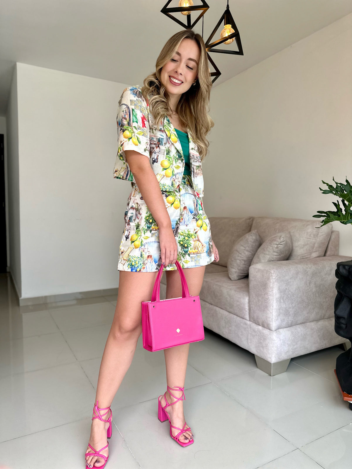 SHORT MERCEDES PRINT GRECIA AMARILLO