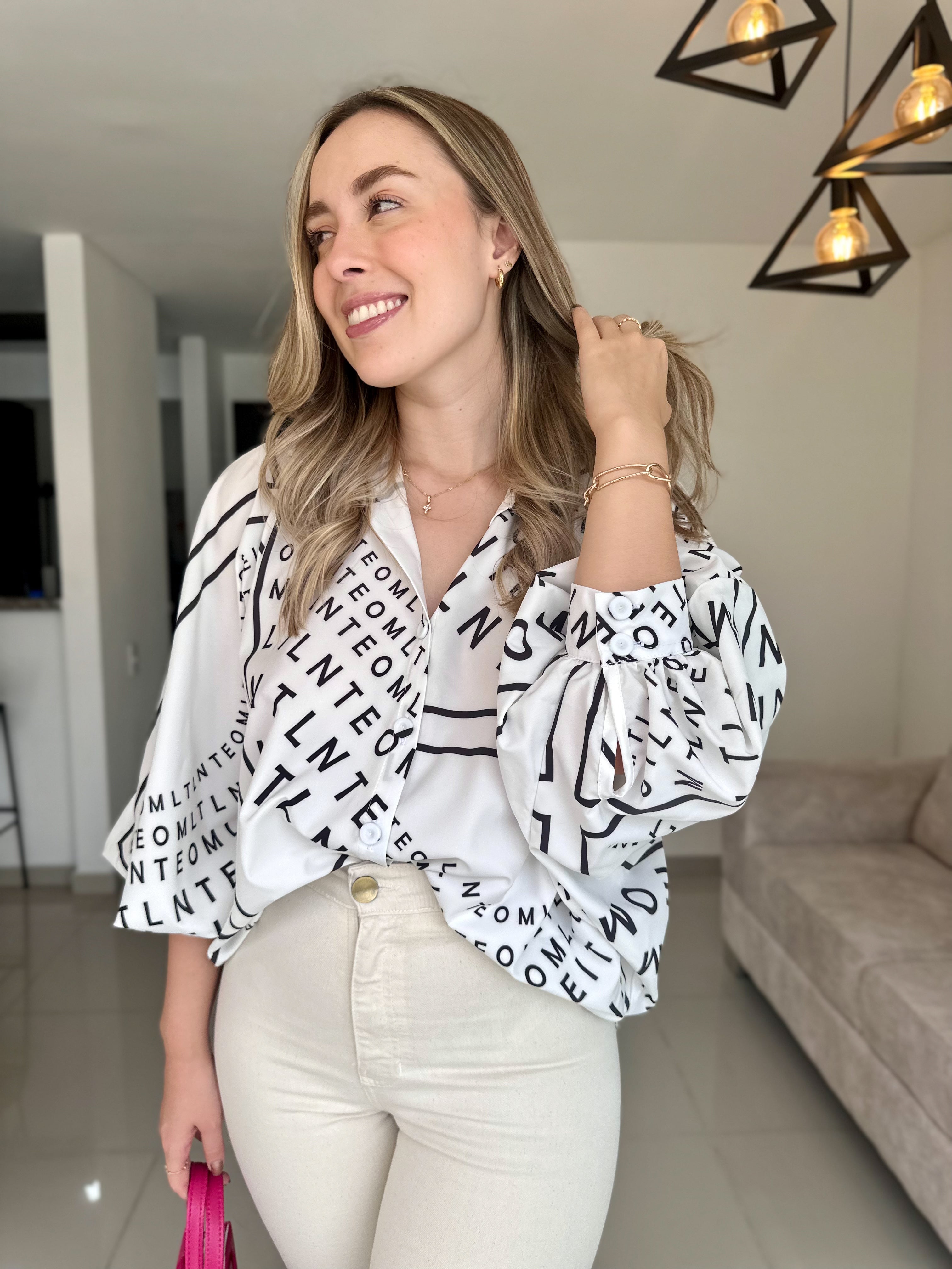 BLUSA MARTINA PRINT LETRAS TEO