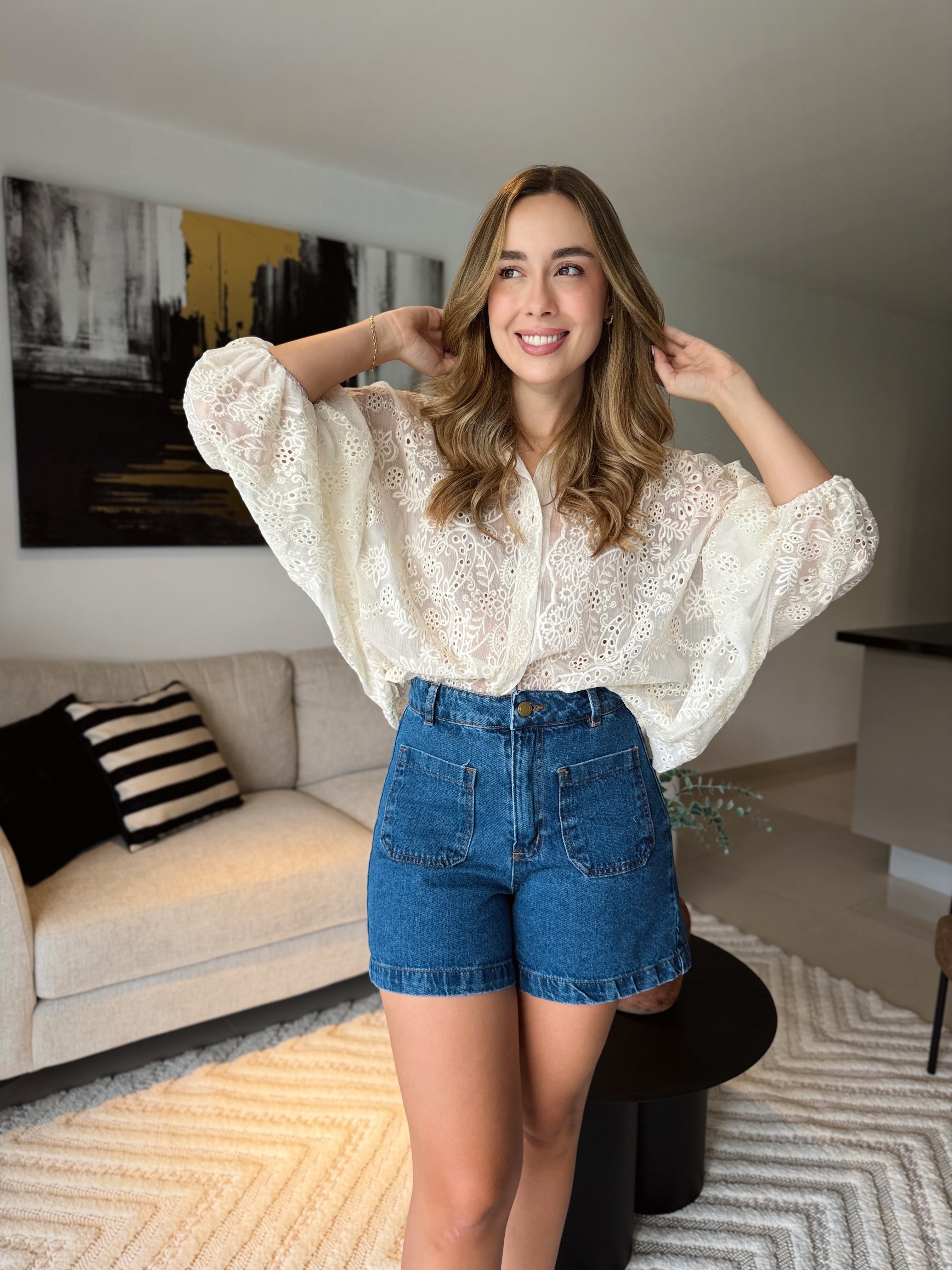 BLUSA GEORGINA VELO BORDADO