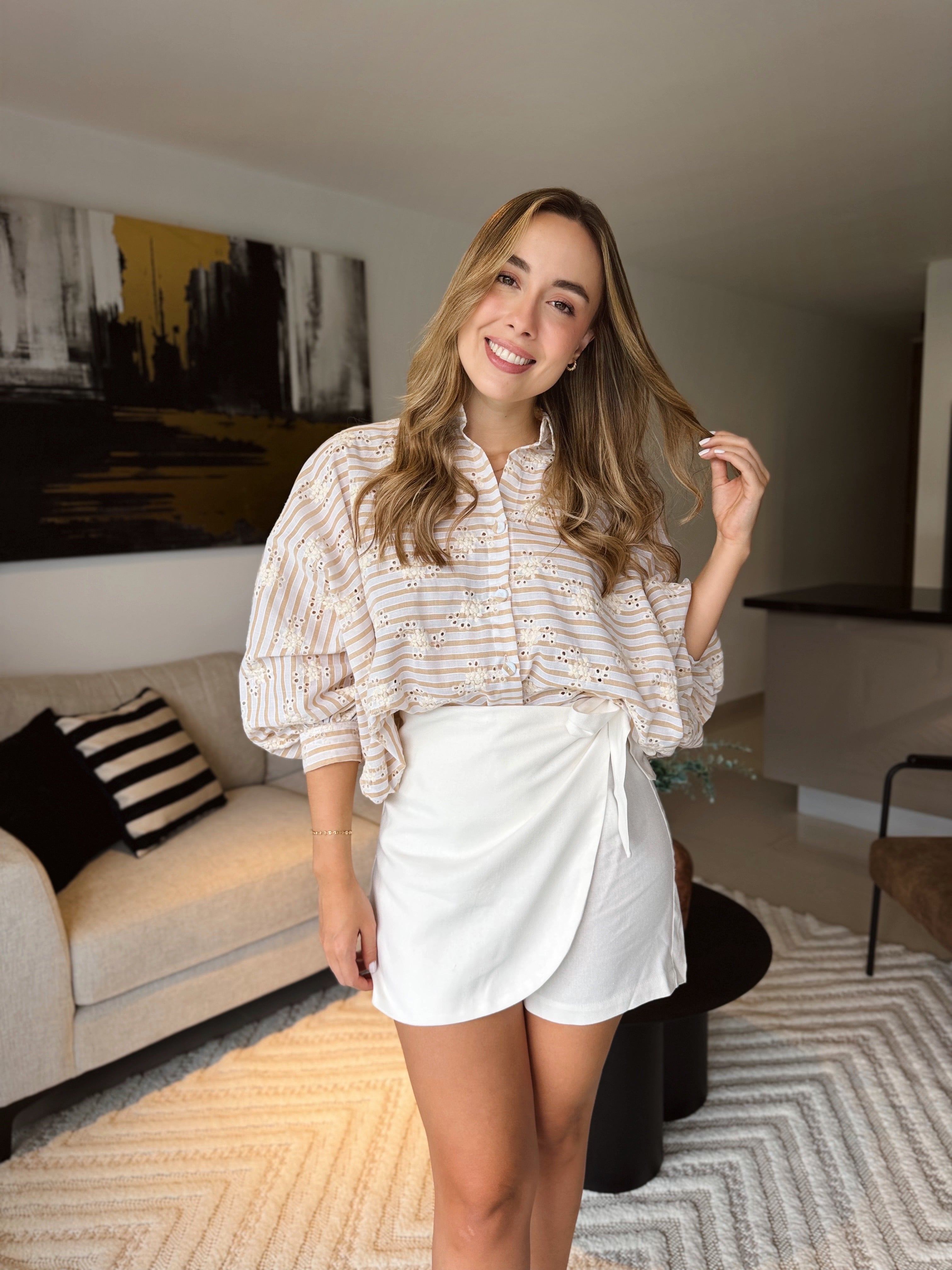 BLUSA MARTINA OJALILLO BEIGE