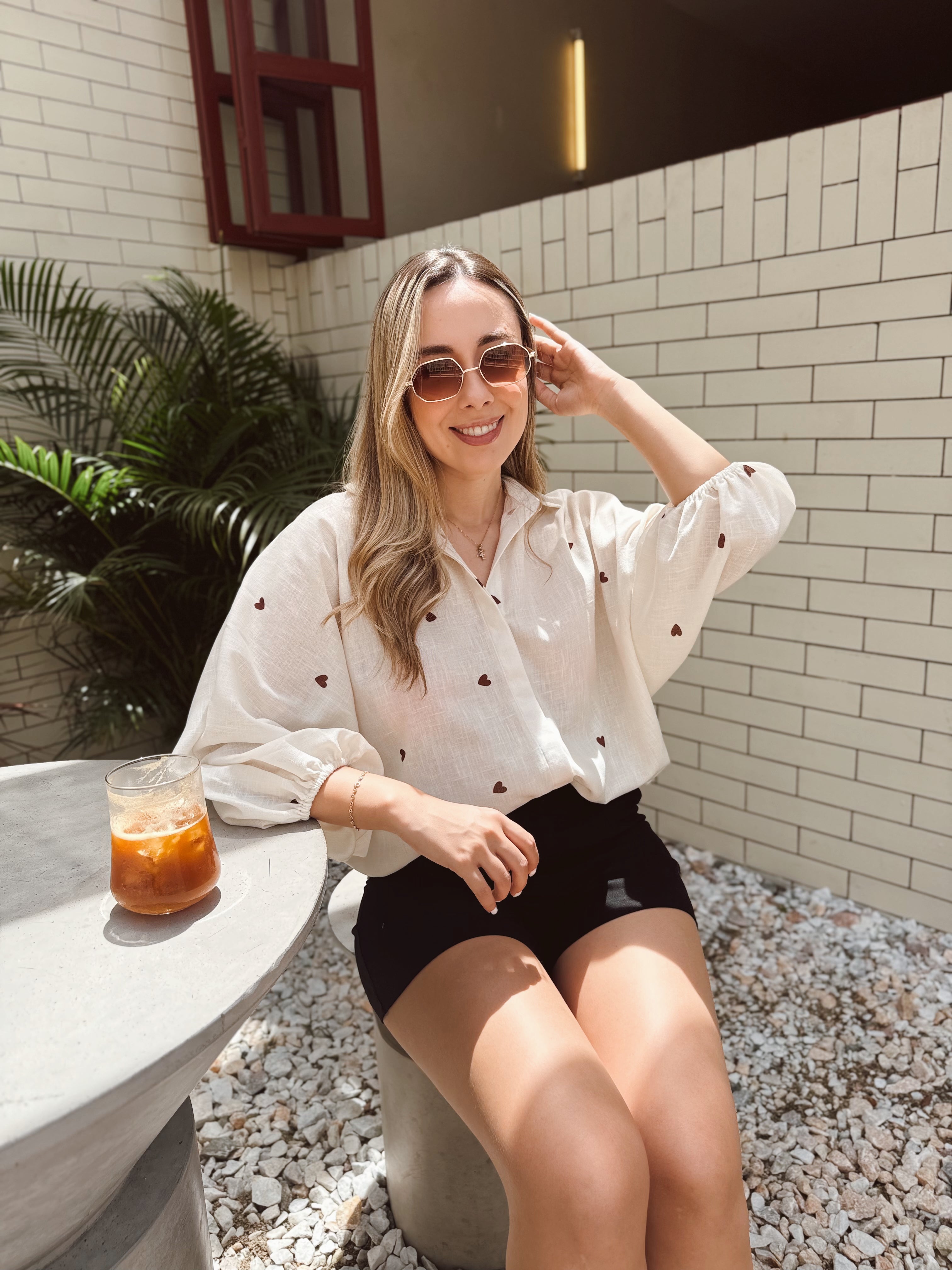 BLUSA GEORGINA PRINT CORAZÓN CAFÉ