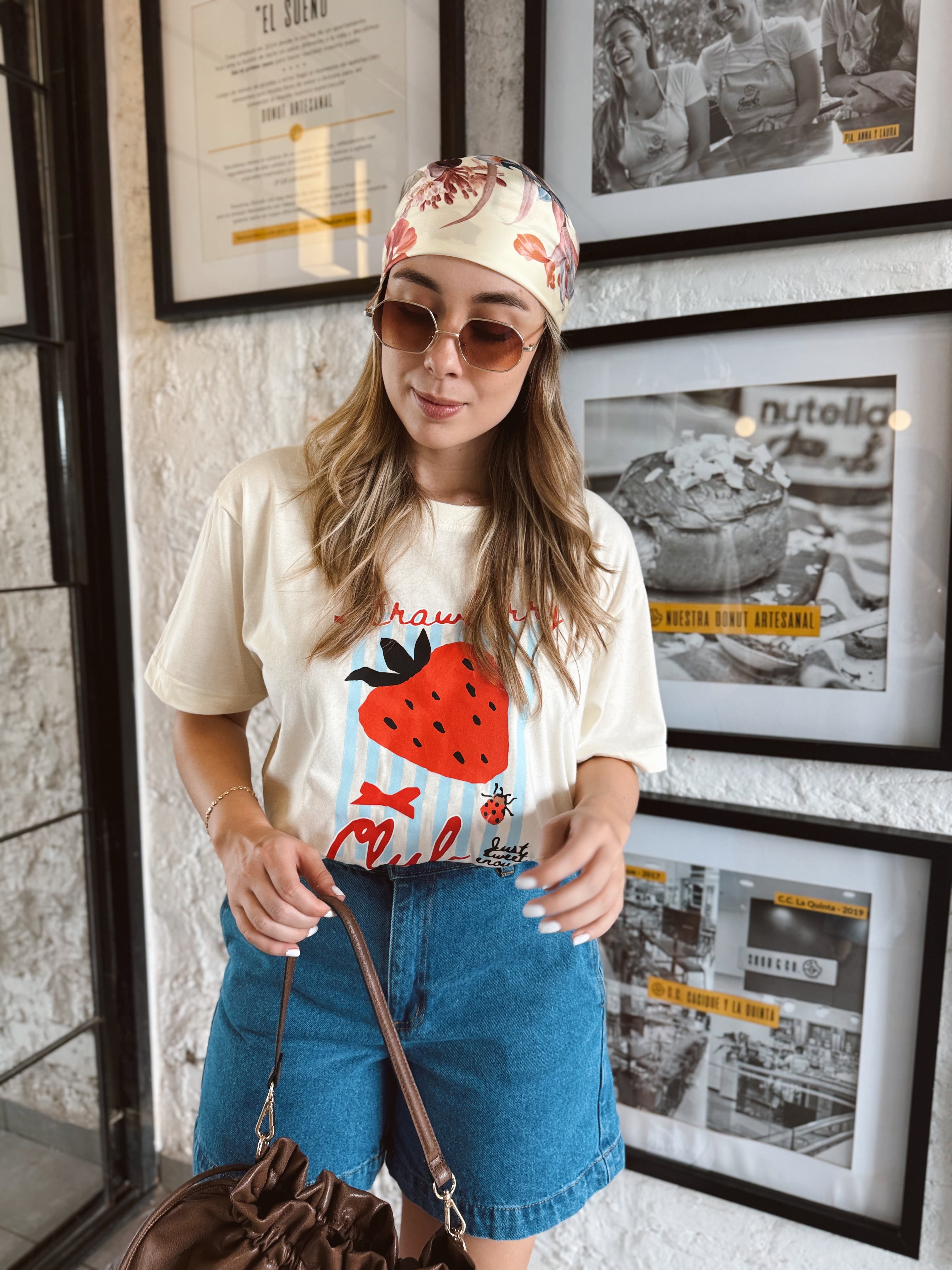 CAMISETA STRAWBERRY