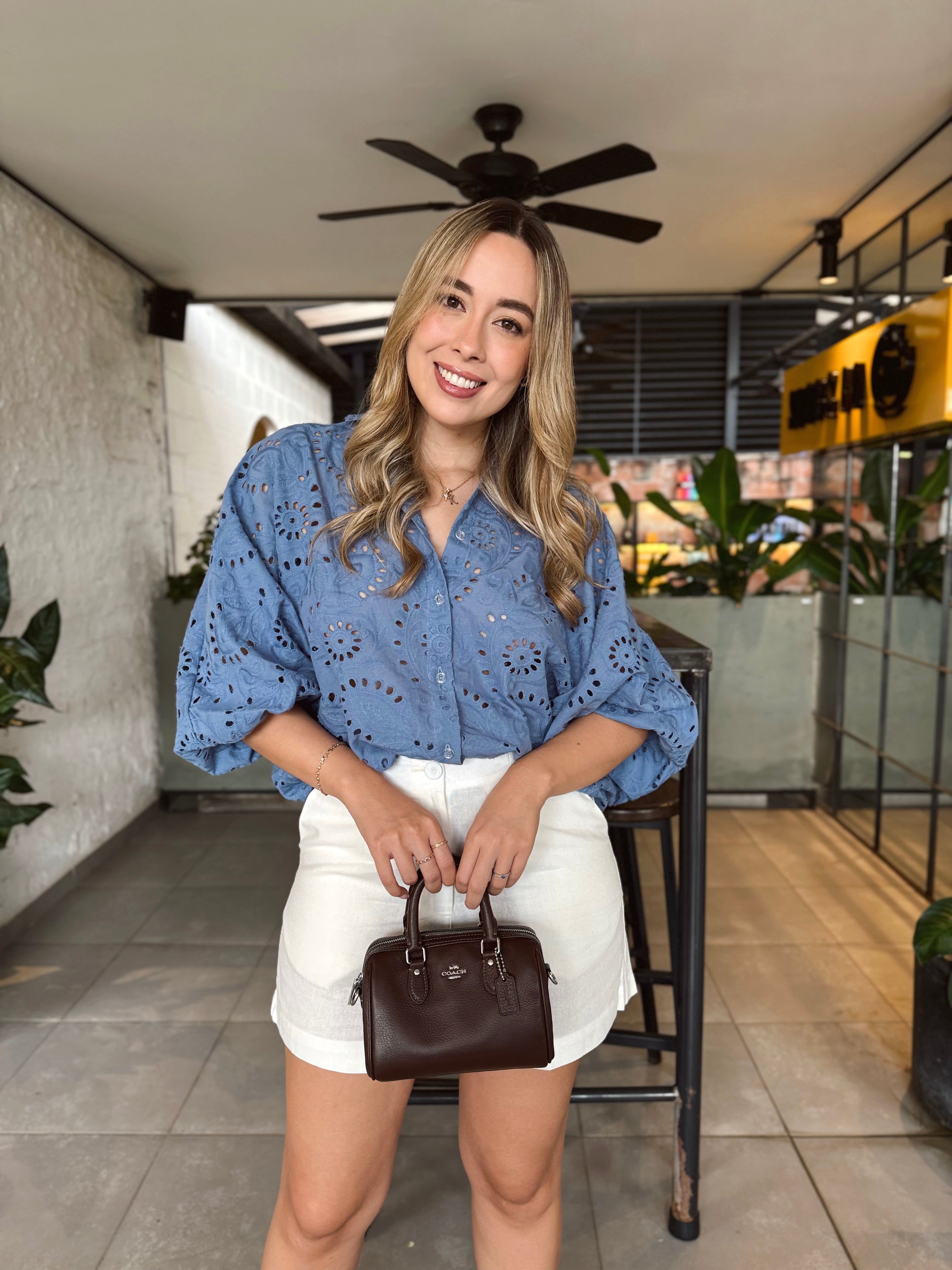BLUSA GEORGINA OJALILLO AZUL