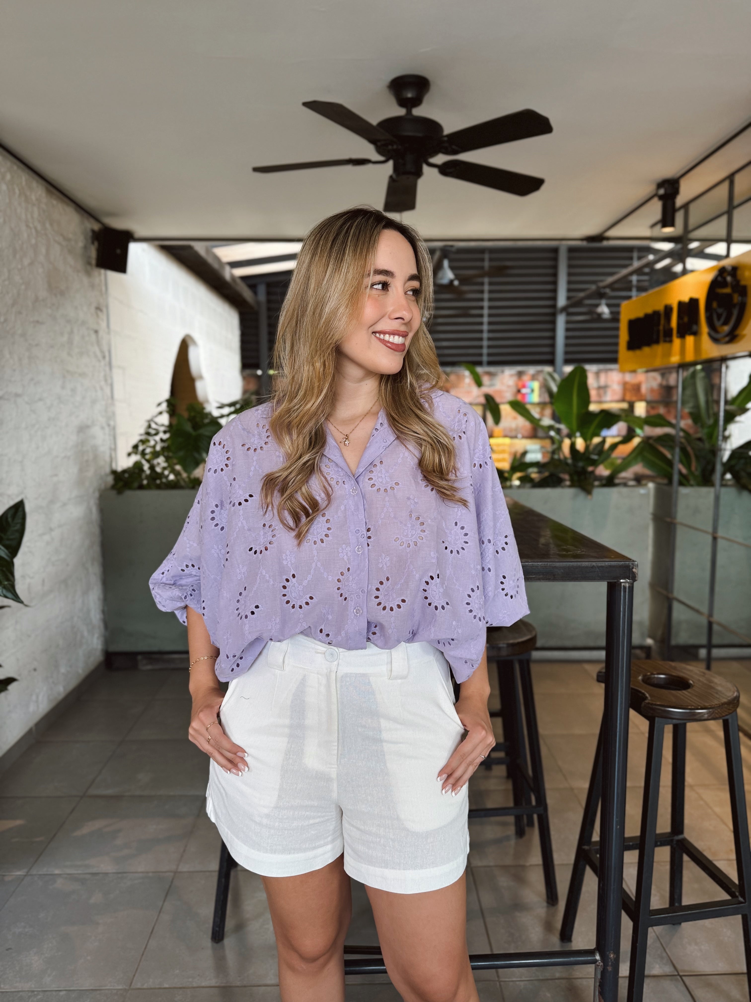 BLUSA GEORGINA OJALILLO PEQUEÑO LILA