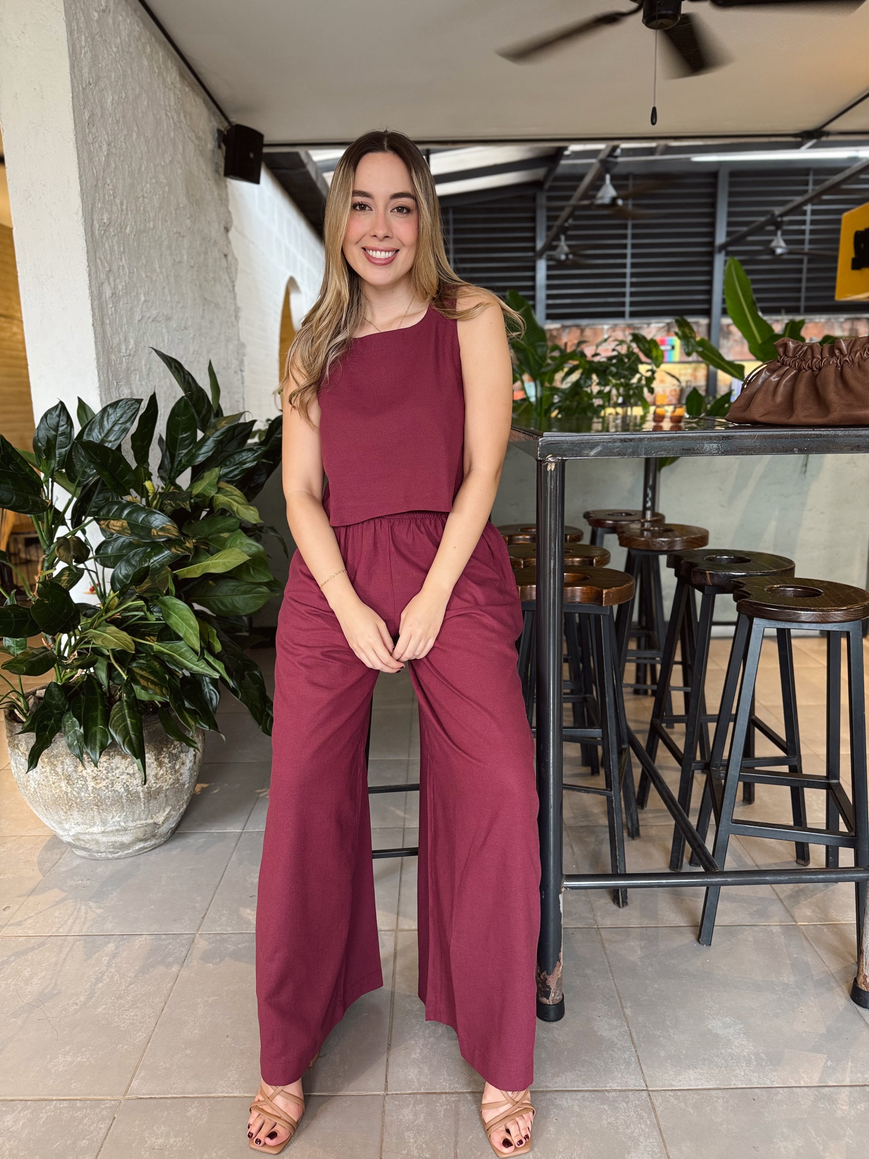 SET AMALFI UNICOLOR VINOTINTO