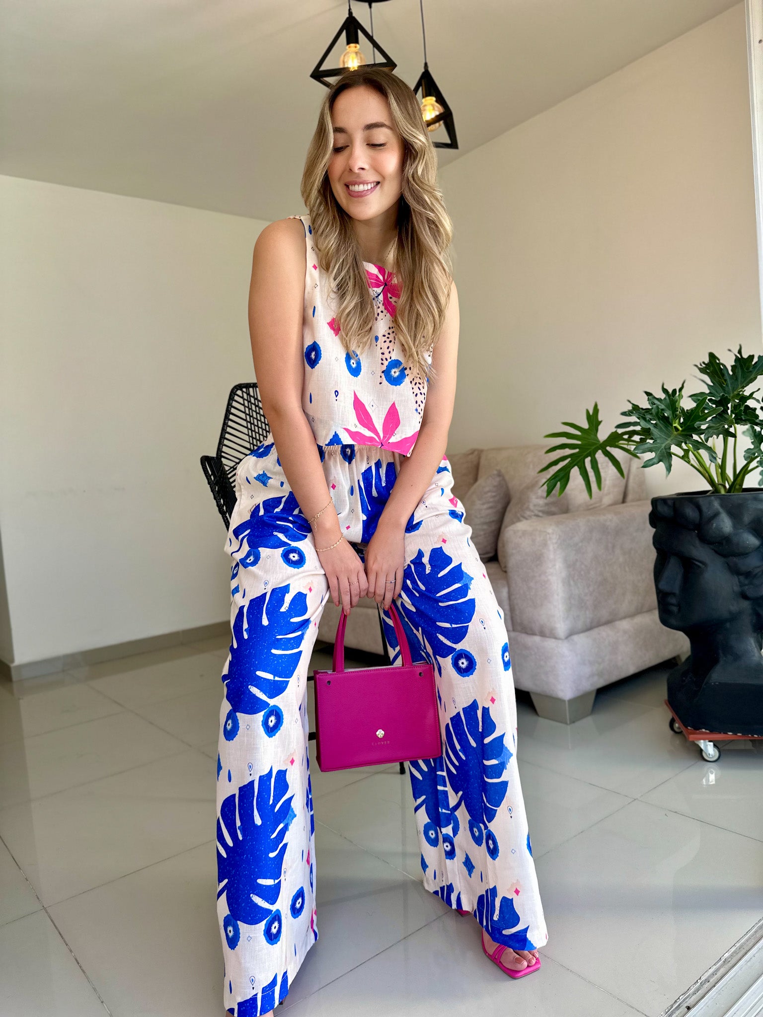 SET AMALFI PRINT HOJA AZUL Y FUCSIA