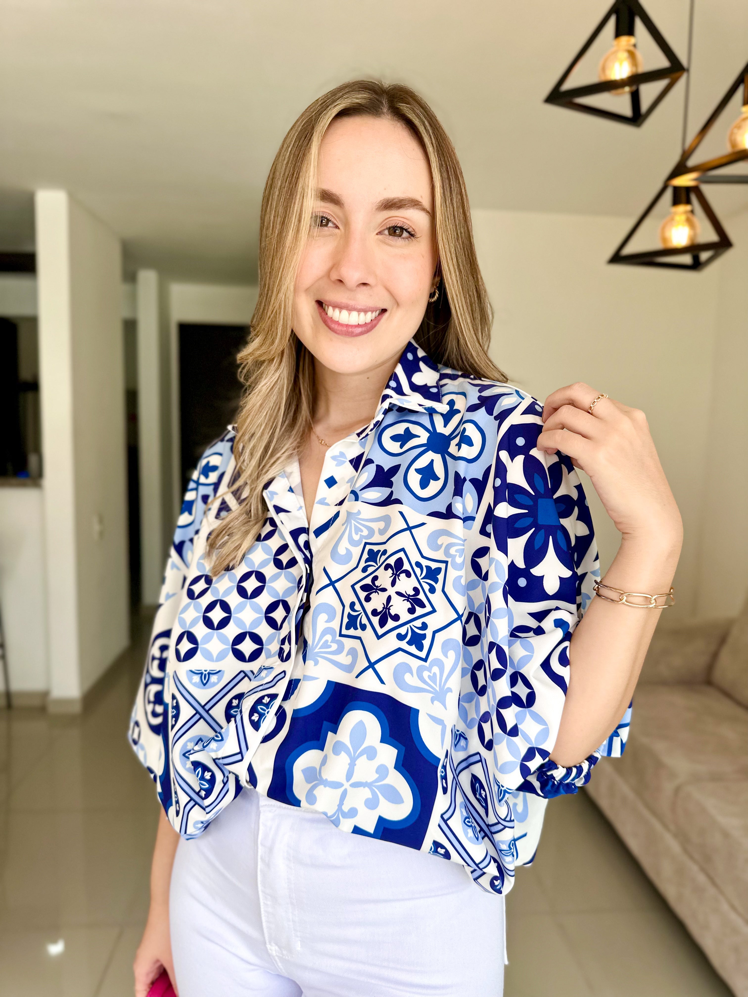 BLUSA GEORGINA PRINT AZUL-CELESTE