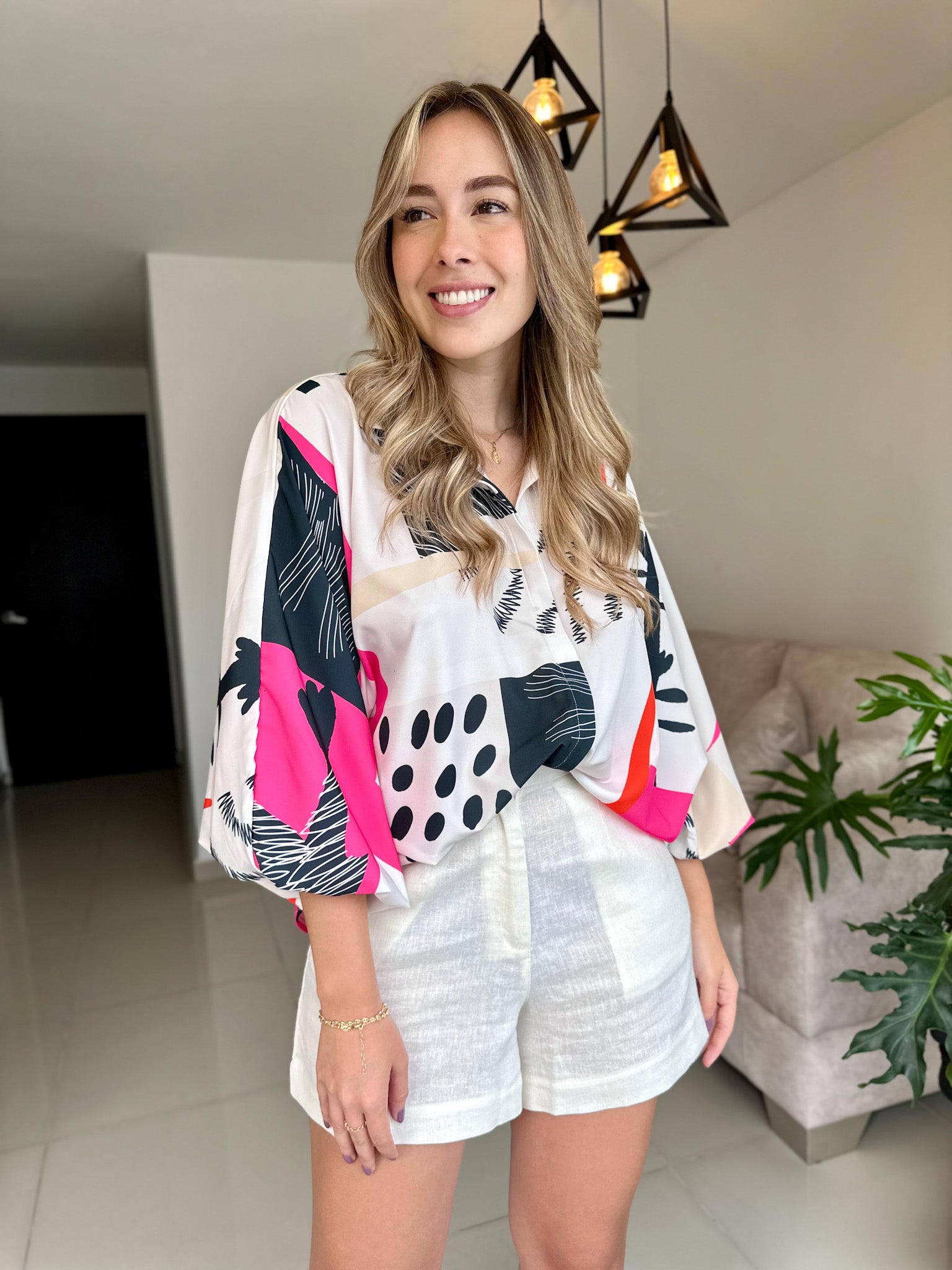 BLUSA GEORGINA PRINT NEGRO-FUCSIA