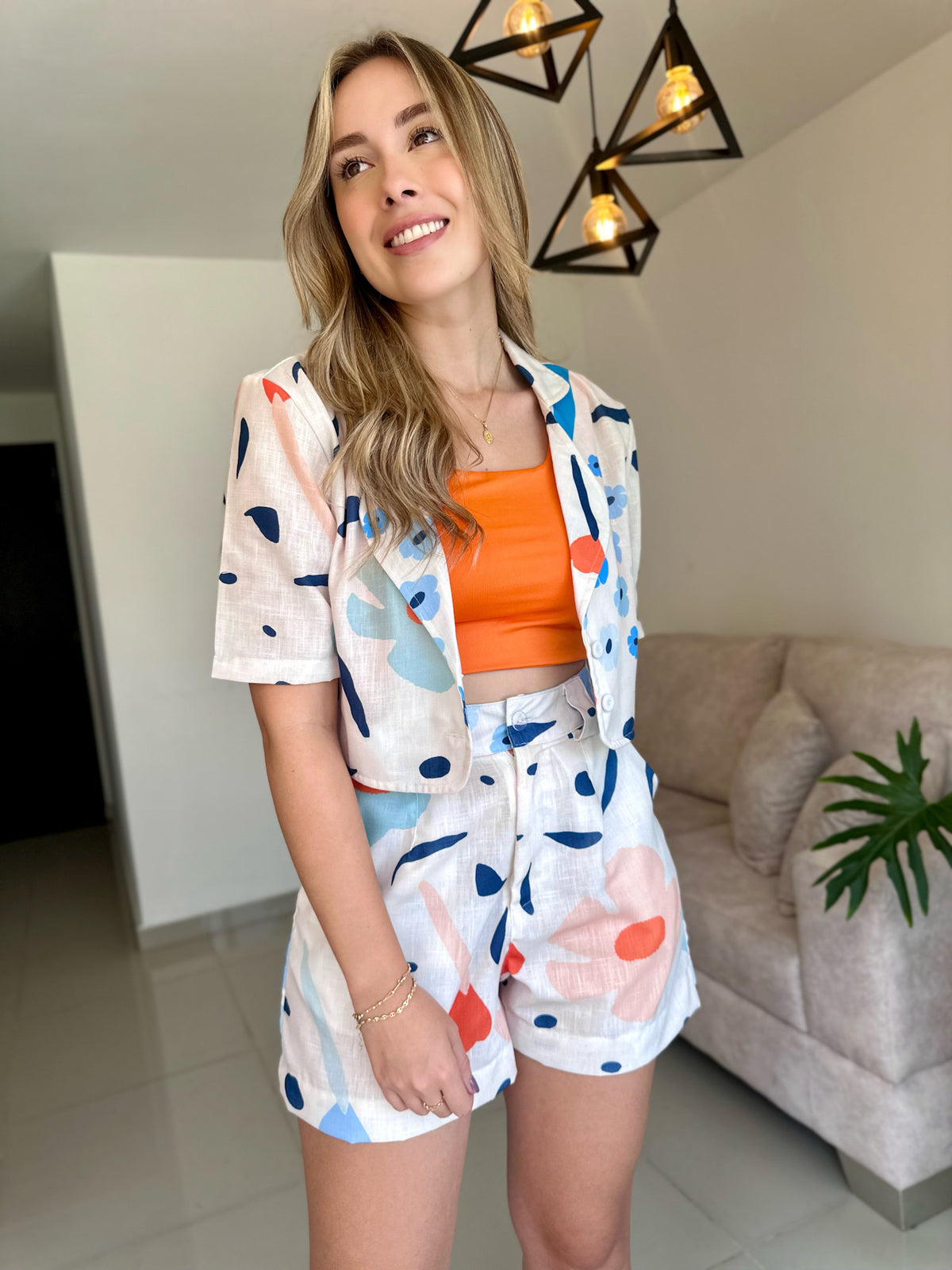 SHORT MERCEDES PRINT FLORES CELESTES